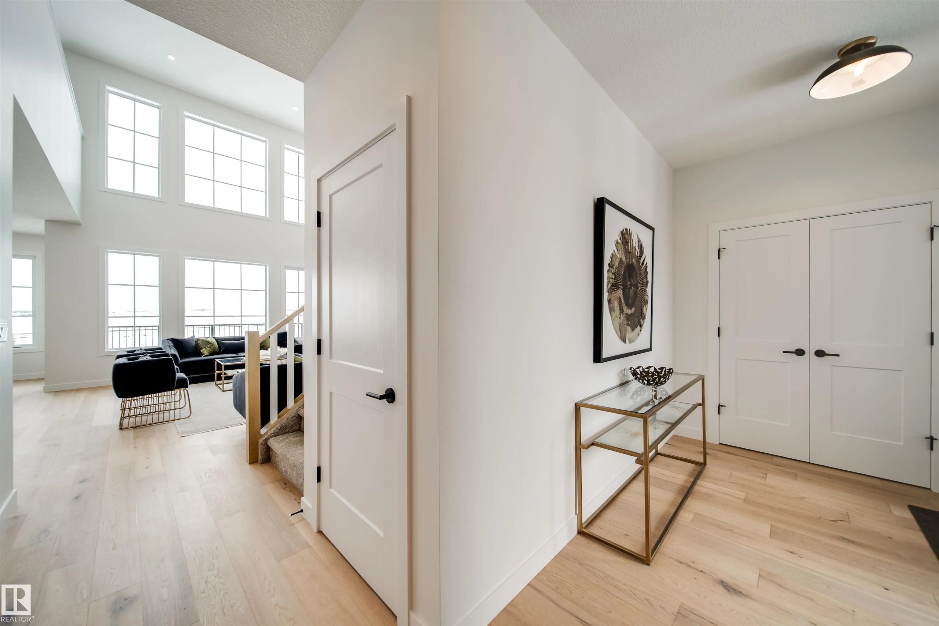 65 Chartres Close