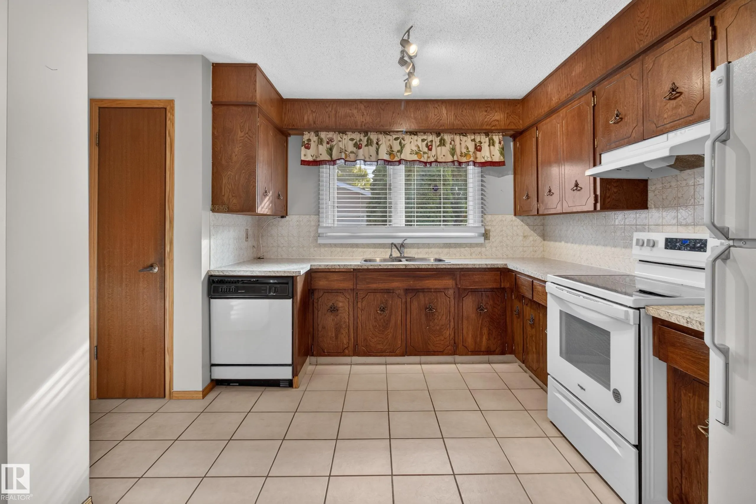 13315 30 Street