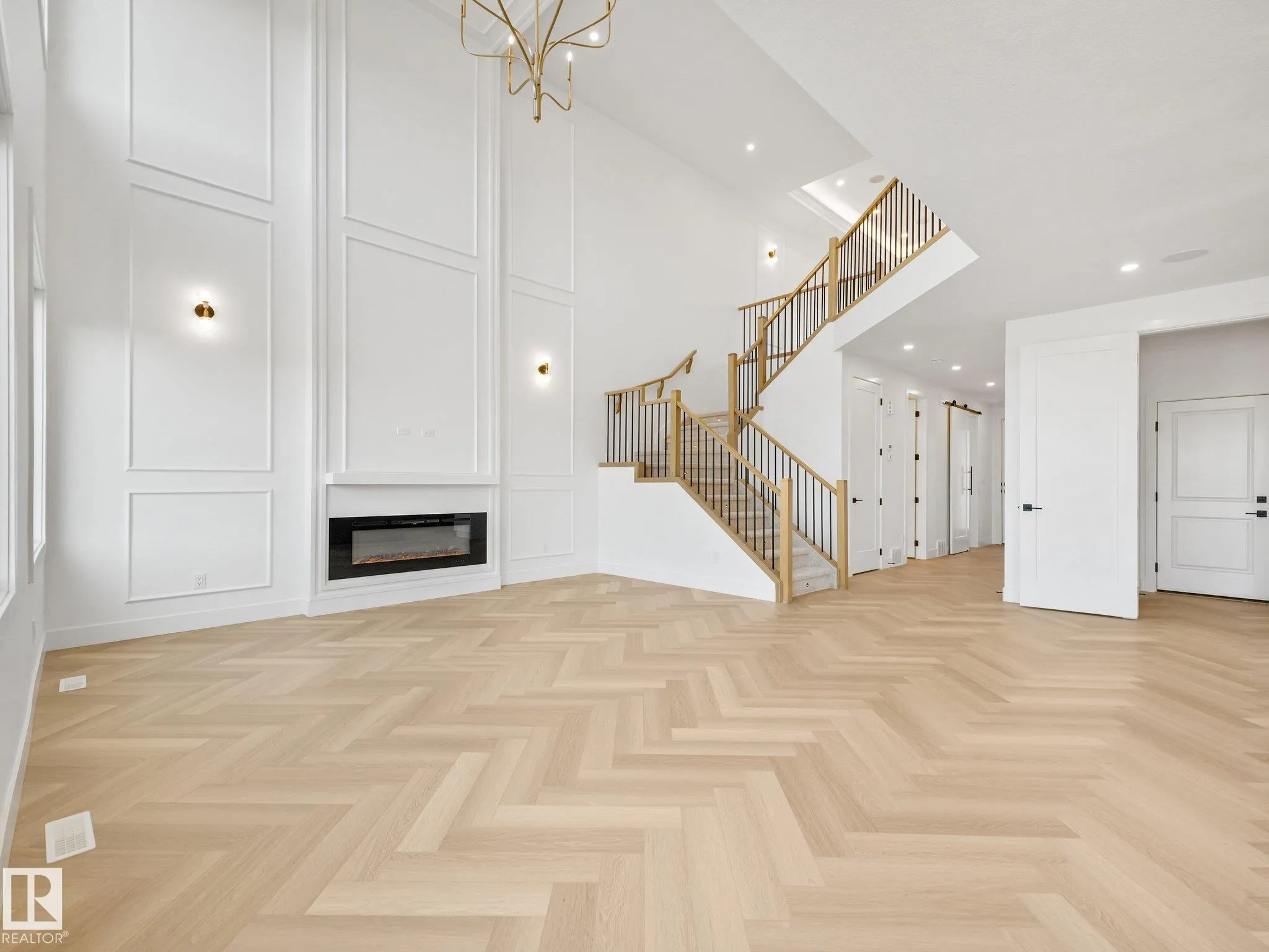 206 Corral Circle