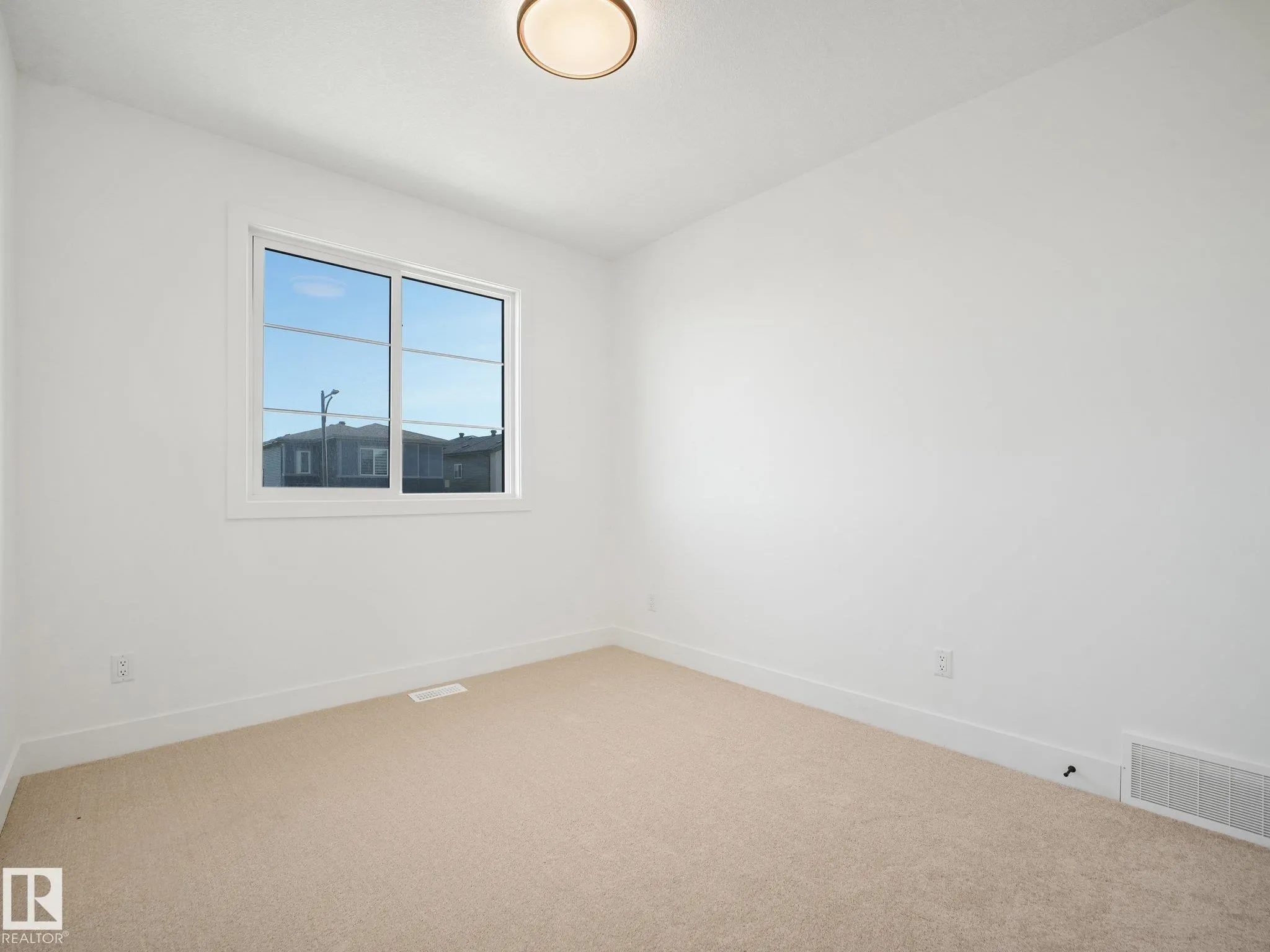 206 Corral Circle