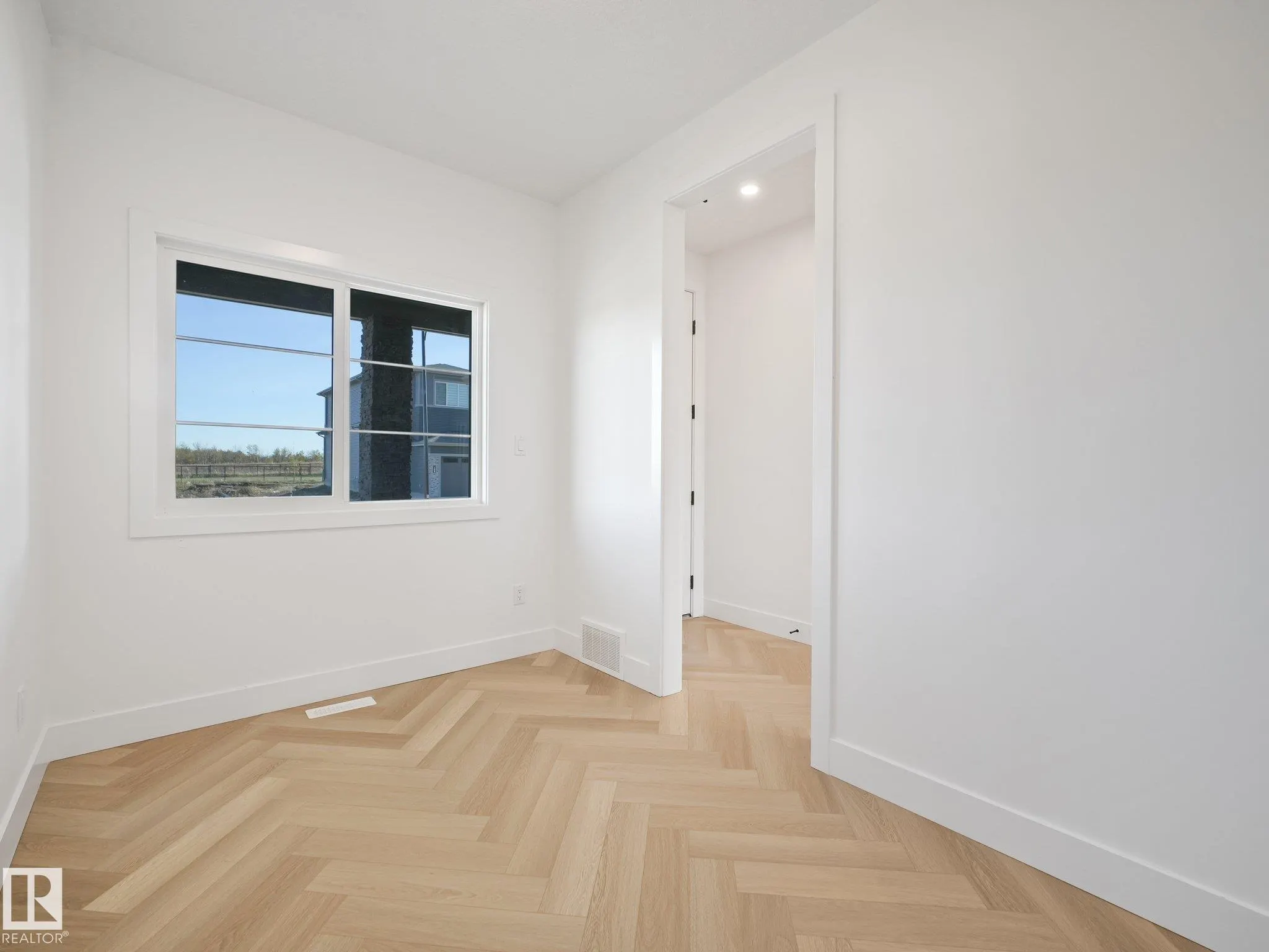 206 Corral Circle