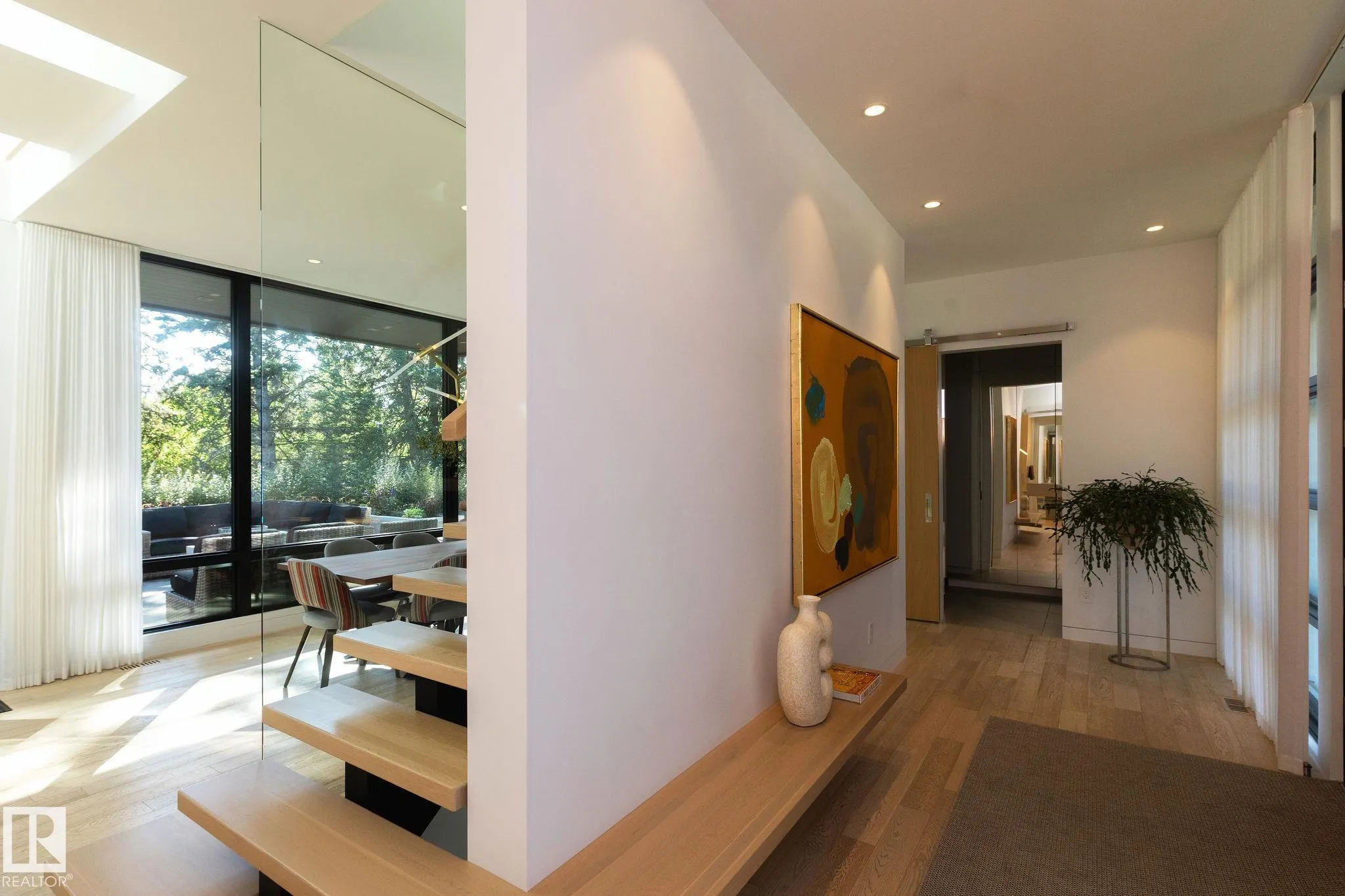 14530 RAVINE Drive
