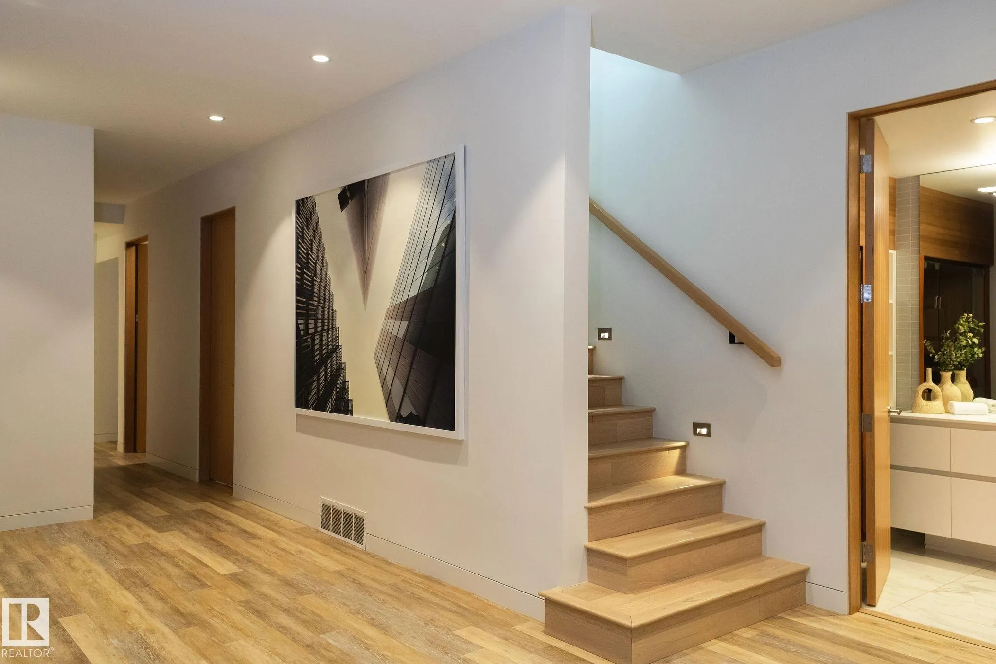 14530 RAVINE Drive