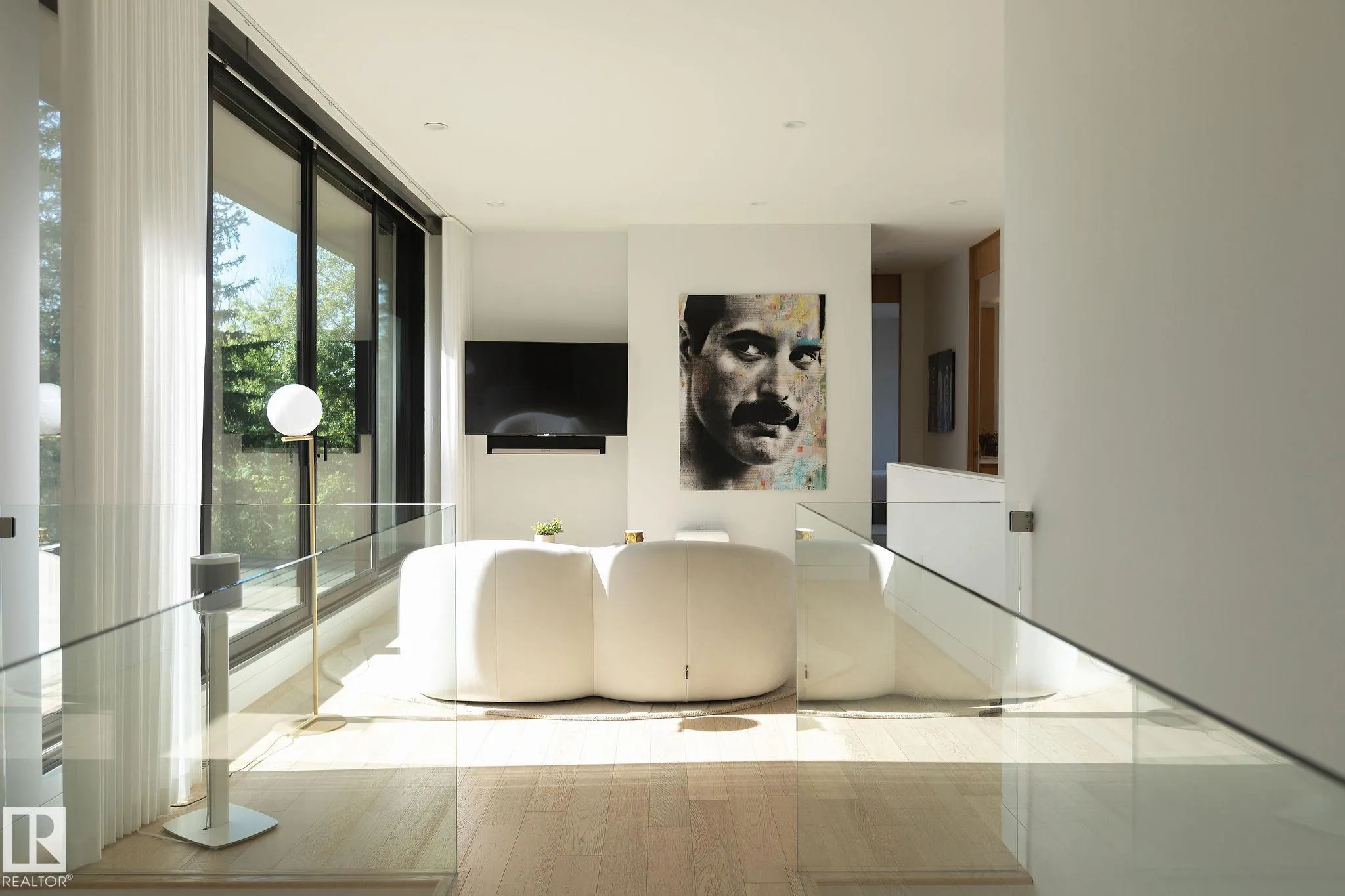 14530 RAVINE Drive