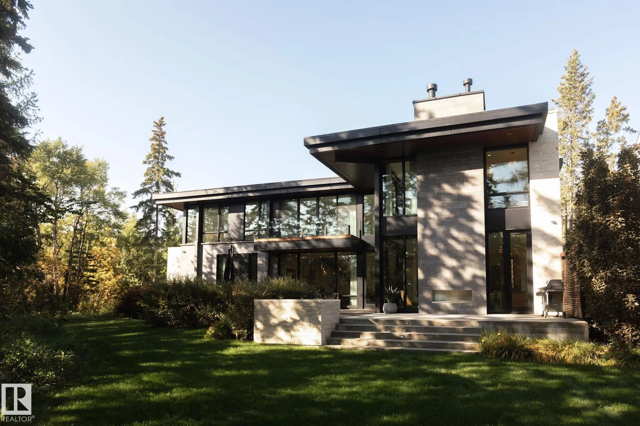 14530 RAVINE Drive