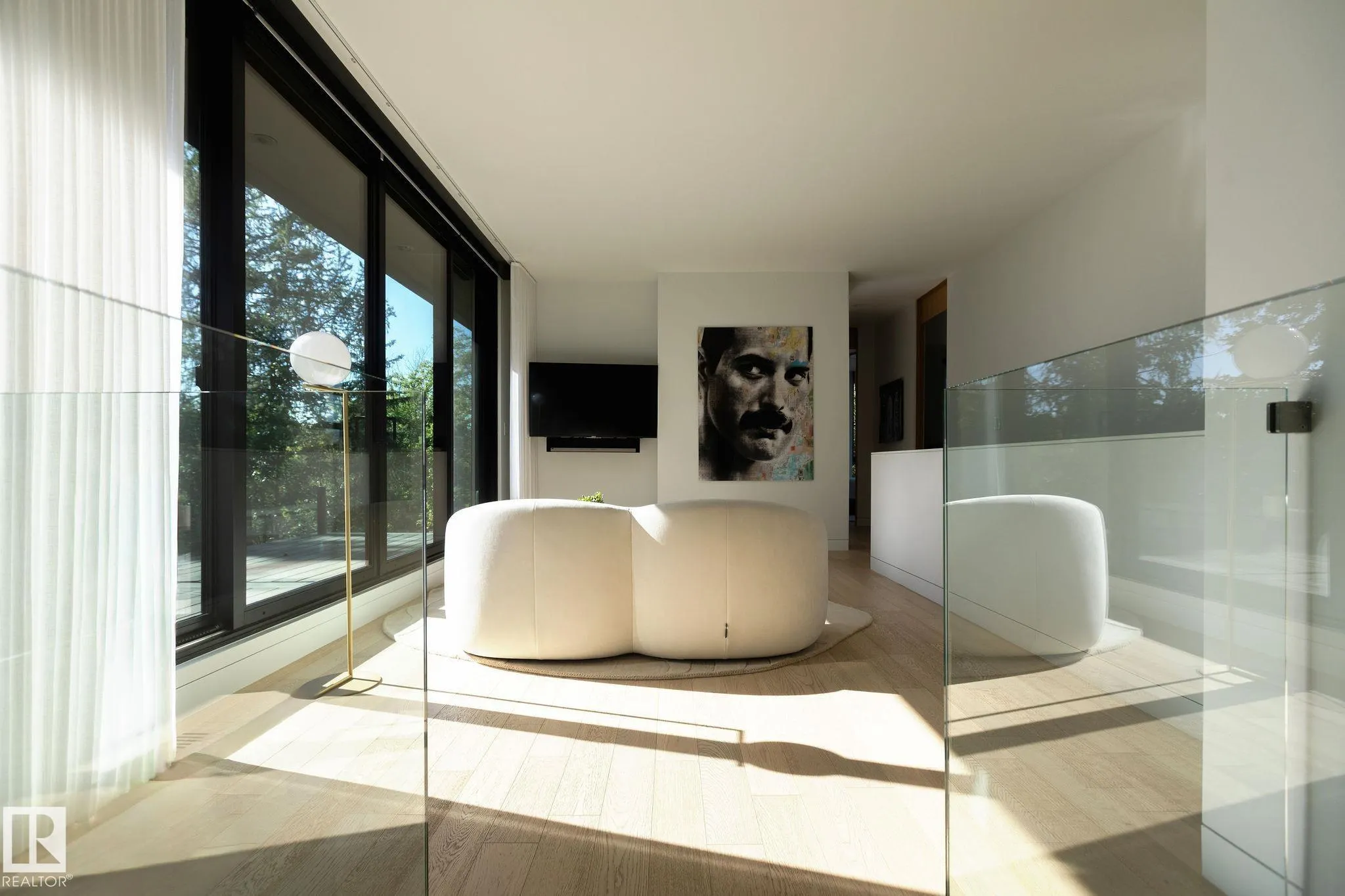 14530 RAVINE Drive