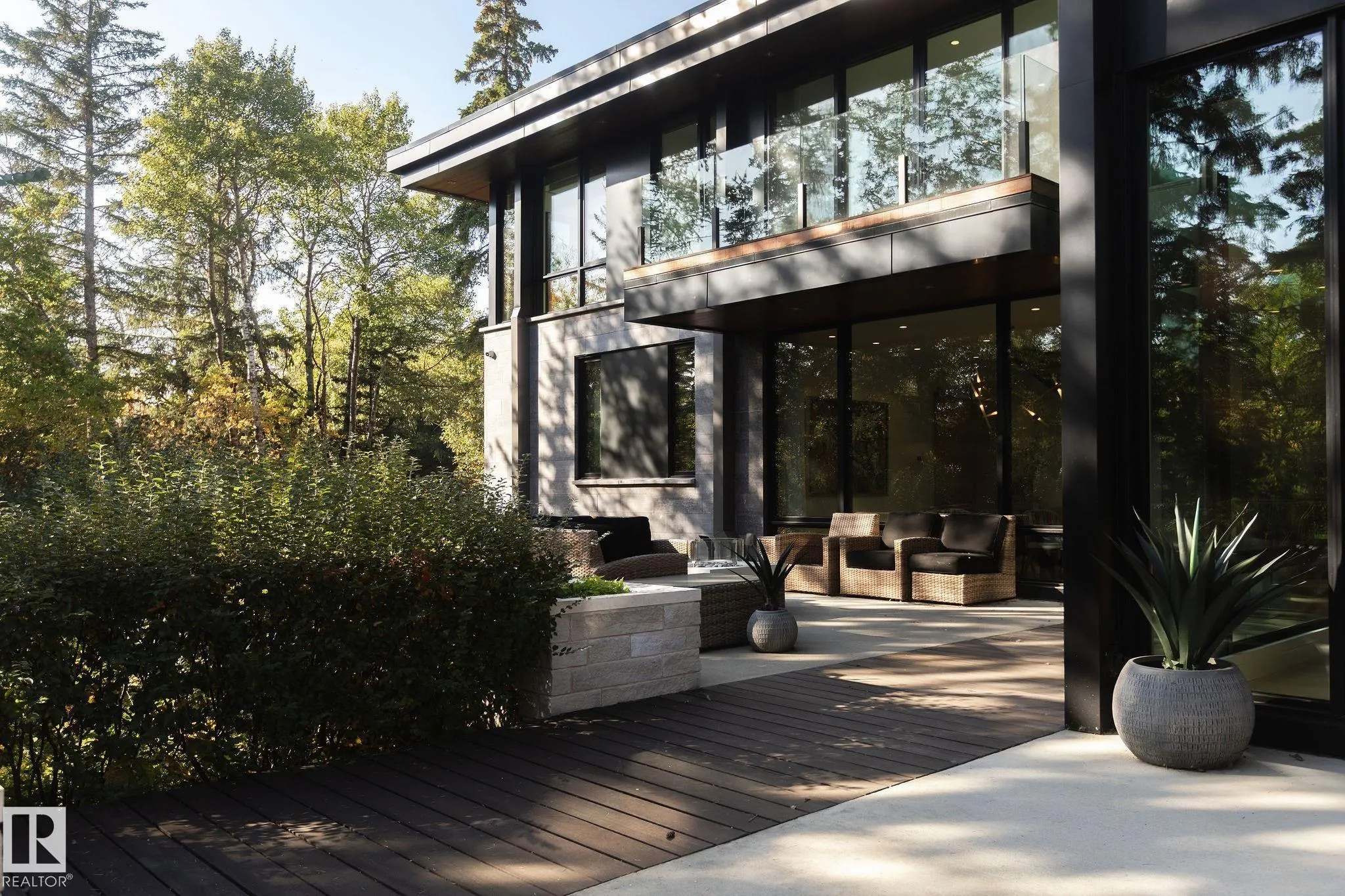 14530 RAVINE Drive