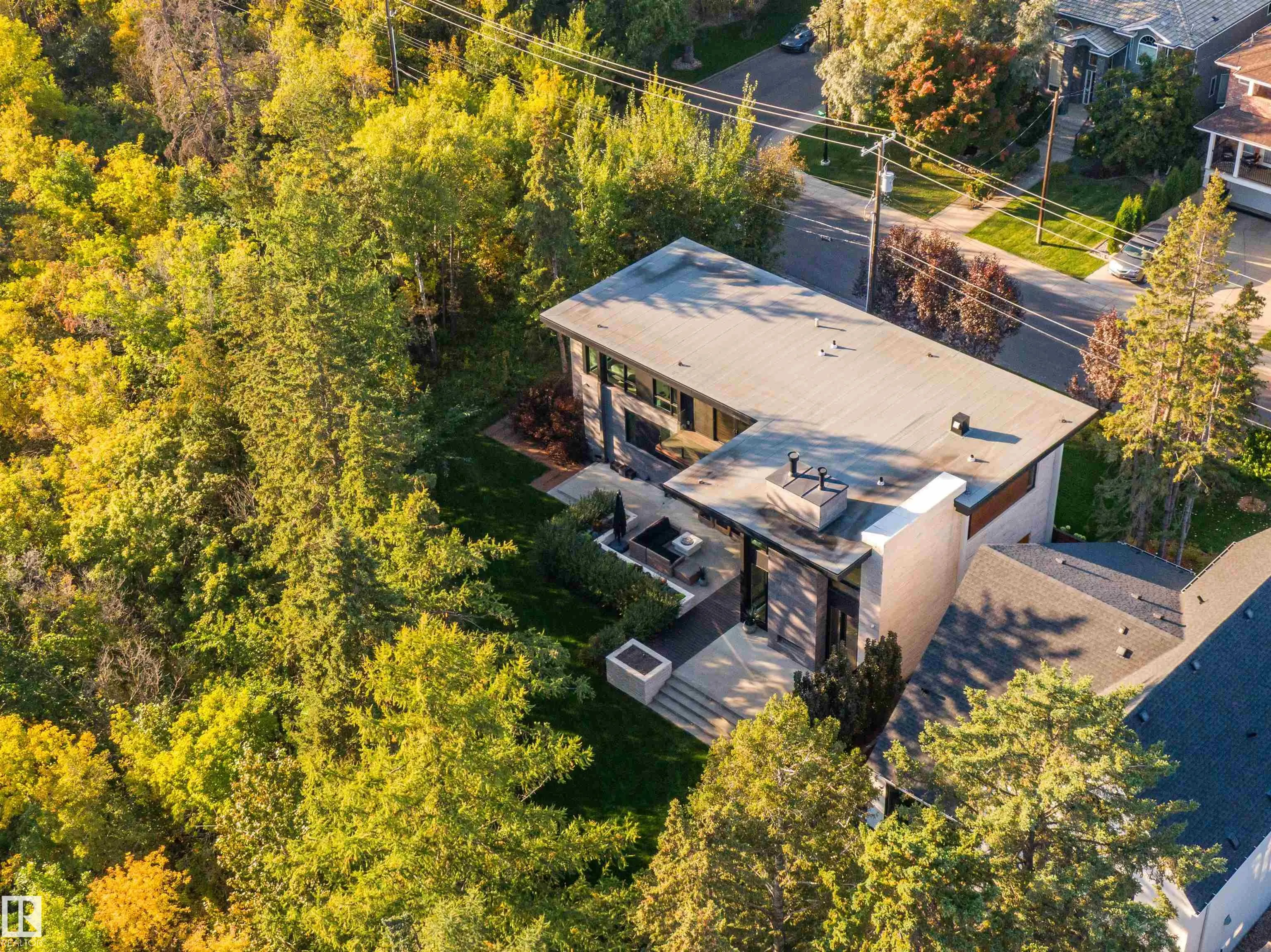 14530 RAVINE Drive