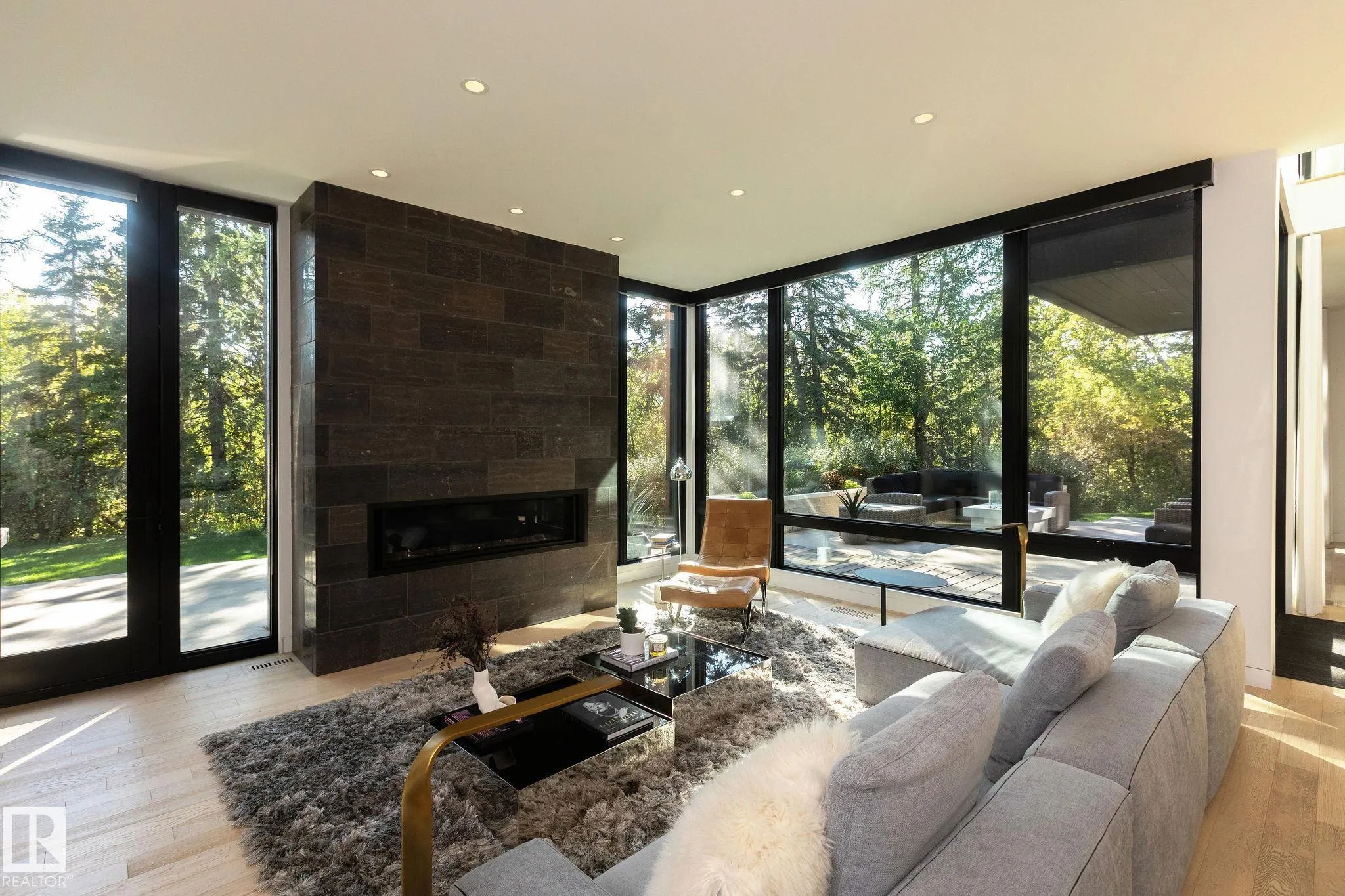 14530 RAVINE Drive