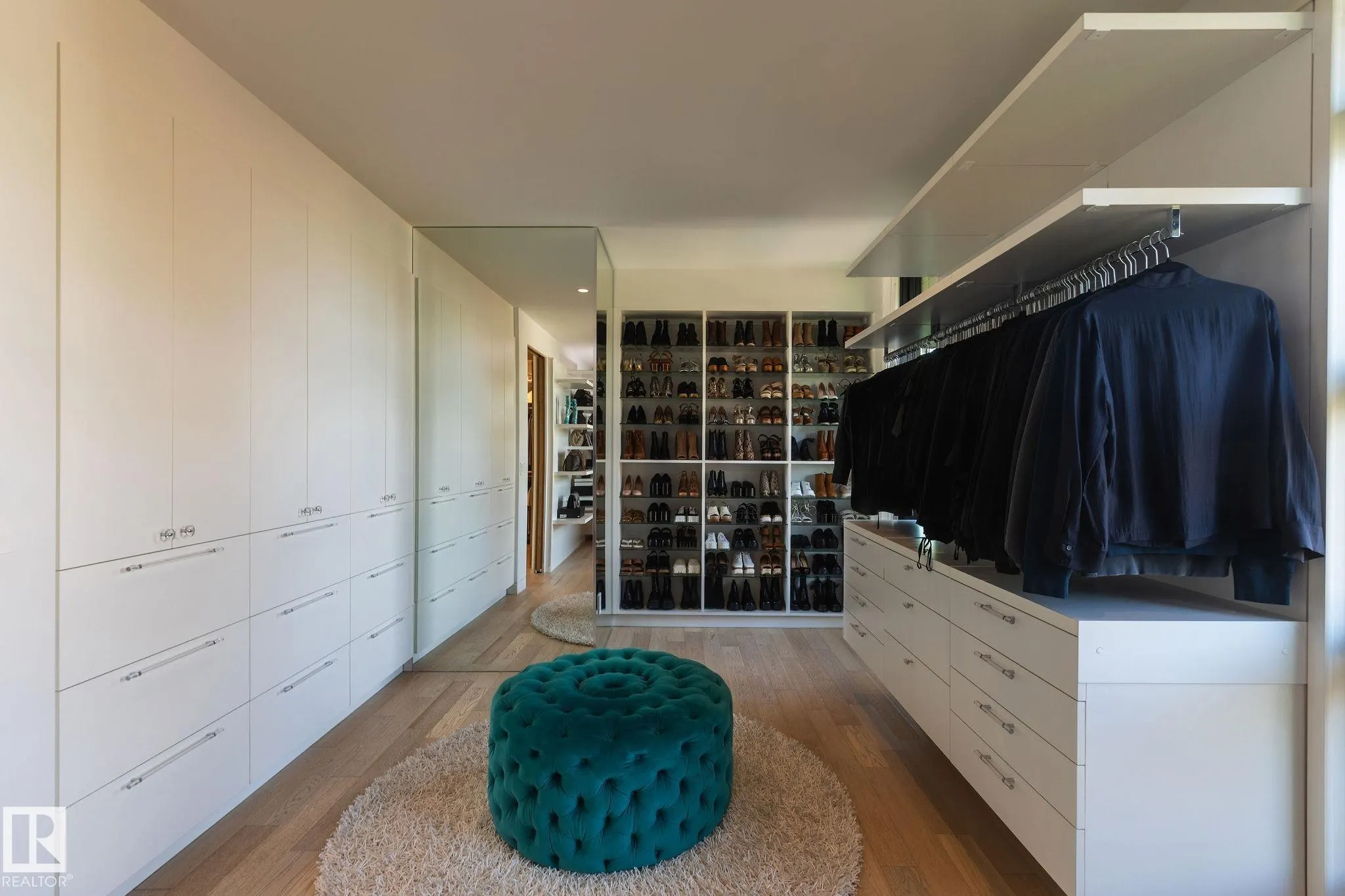 14530 RAVINE Drive