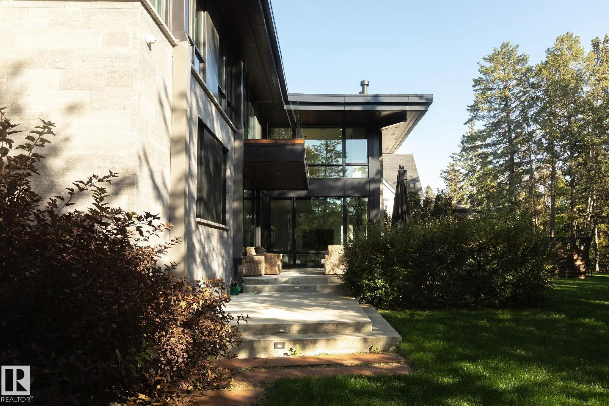 14530 RAVINE Drive