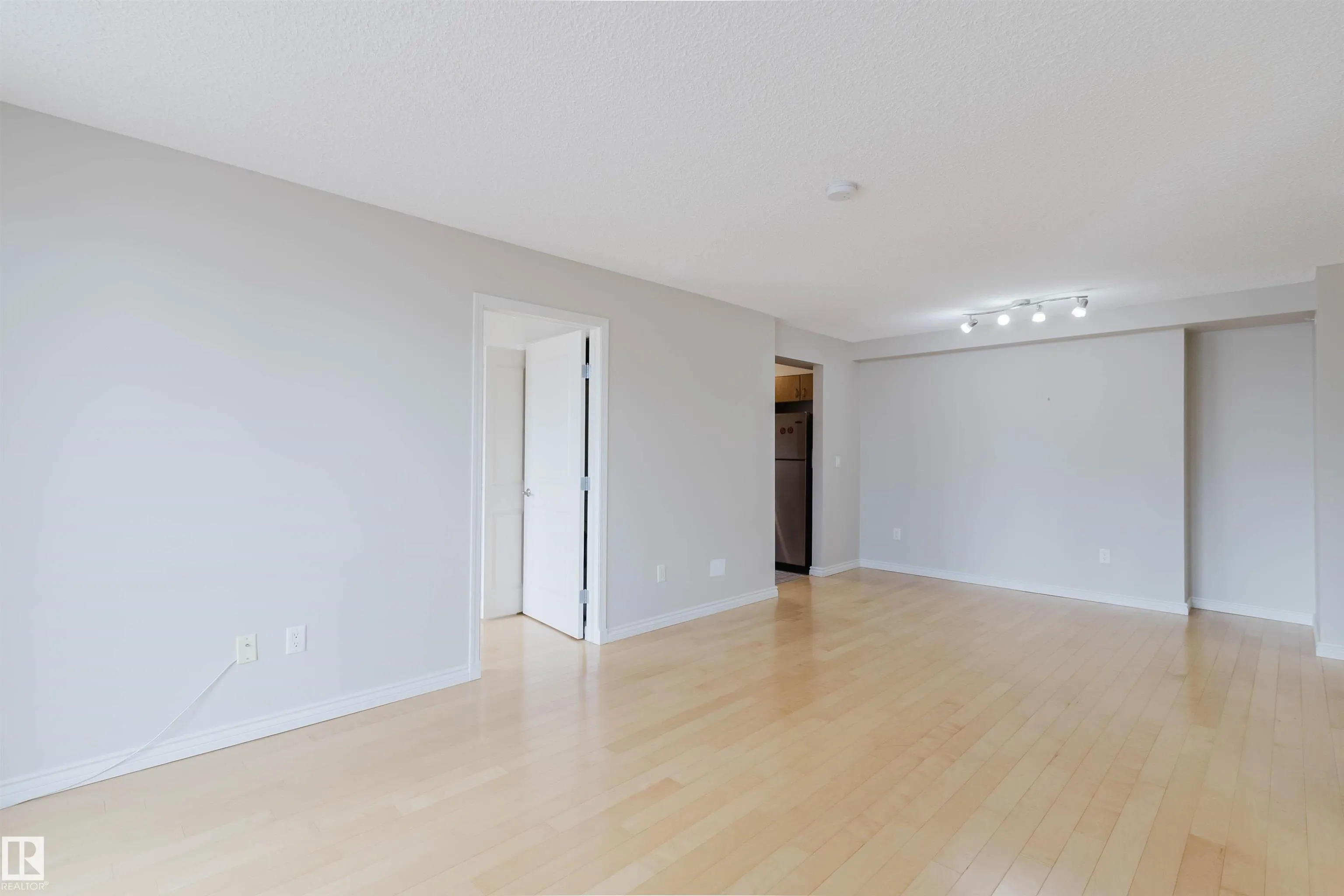 10303 105 Street