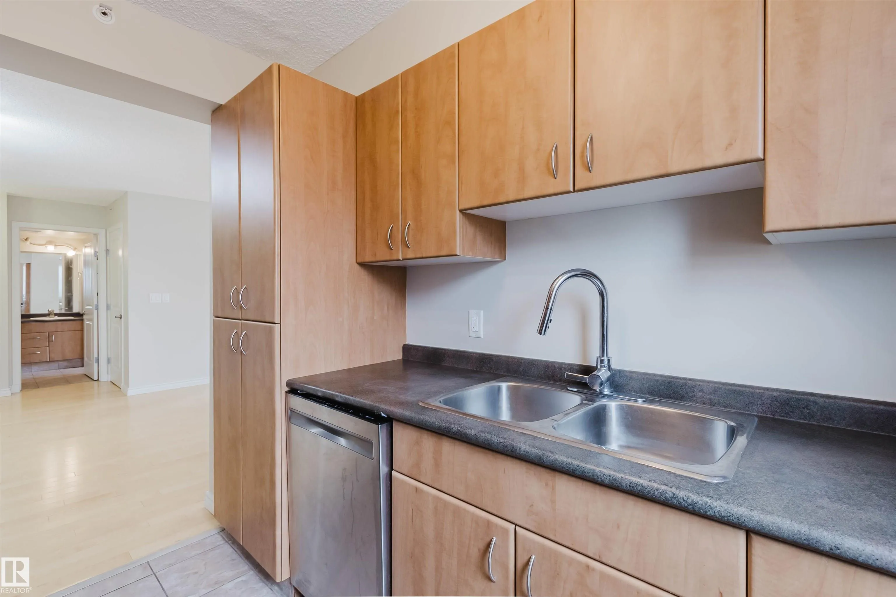 10303 105 Street