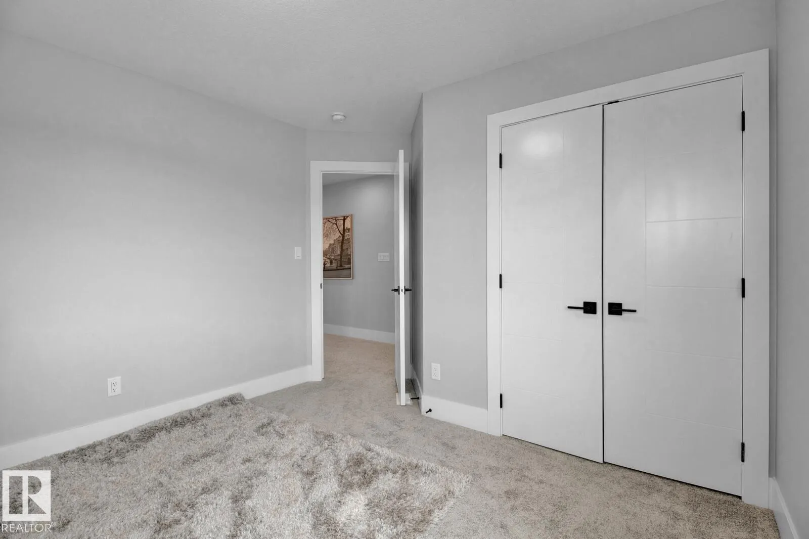 558 MEADOWVIEW Drive