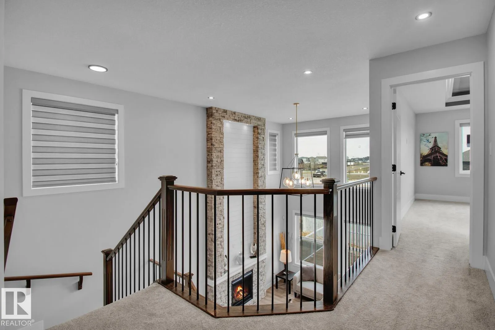 558 MEADOWVIEW Drive