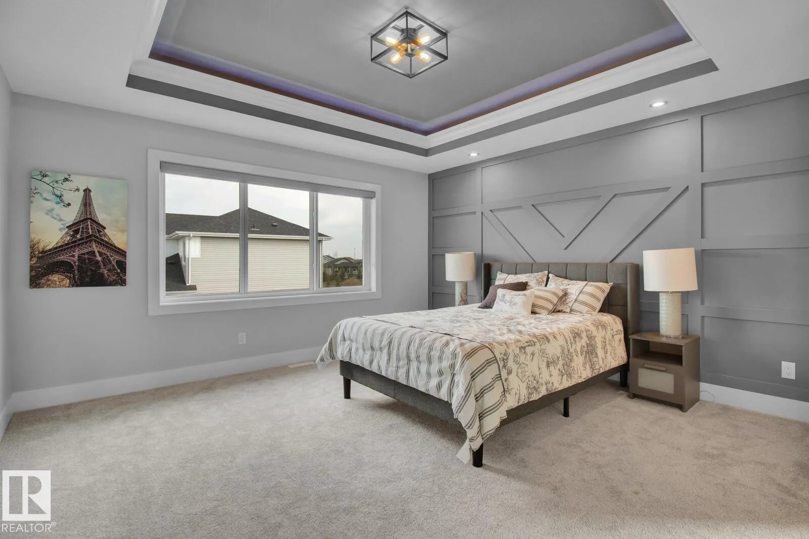 558 MEADOWVIEW Drive