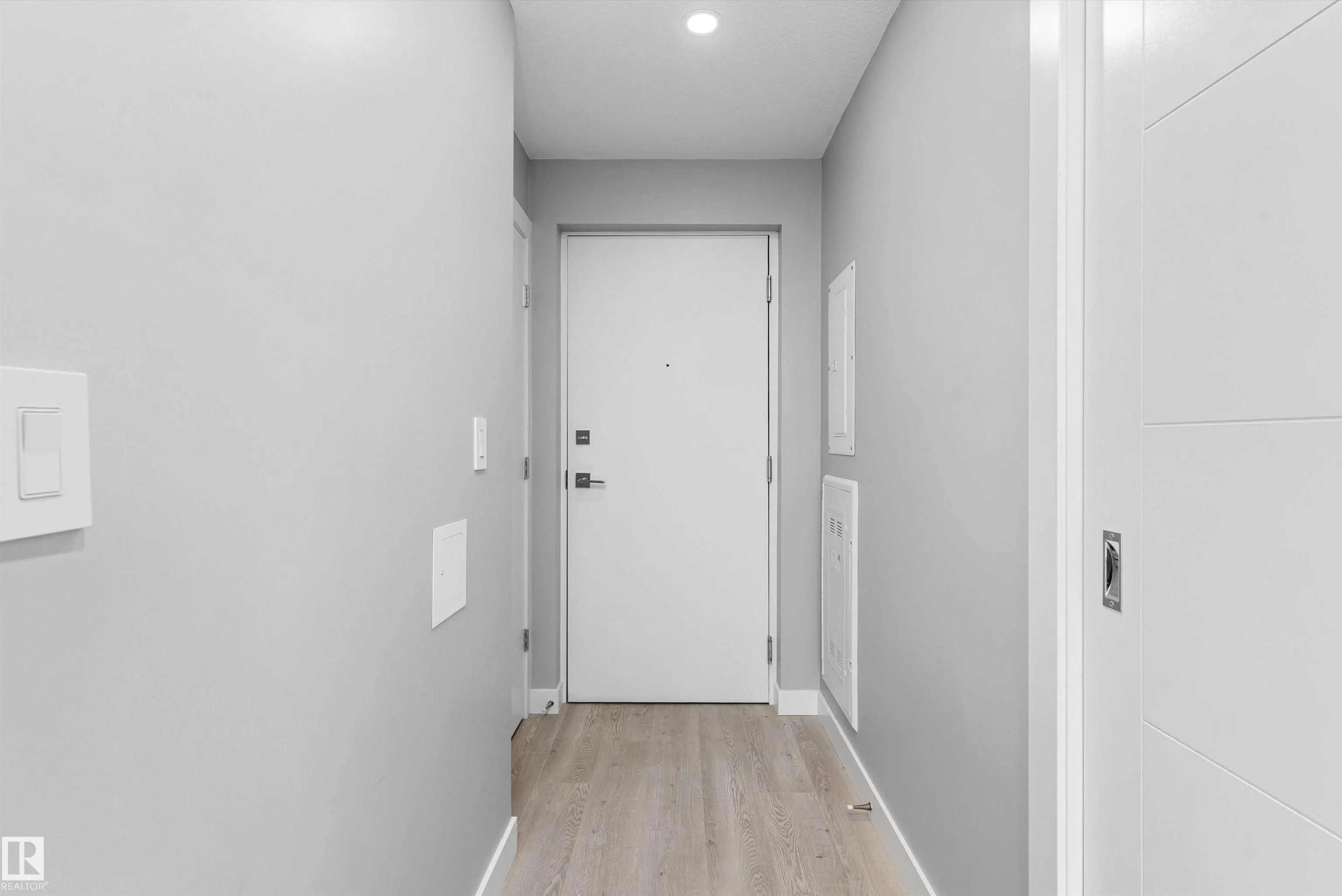 10180 103 Street