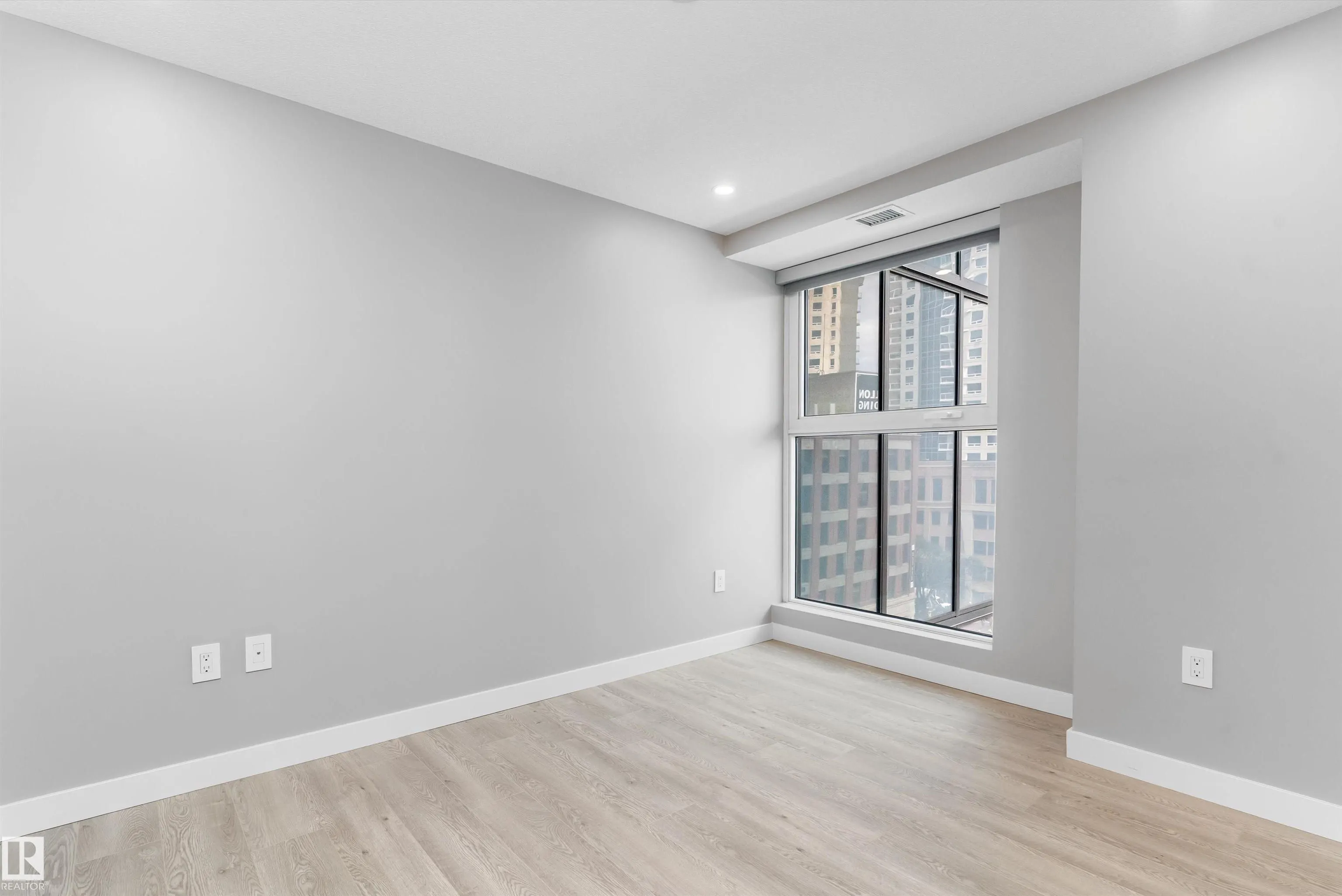 10180 103 Street