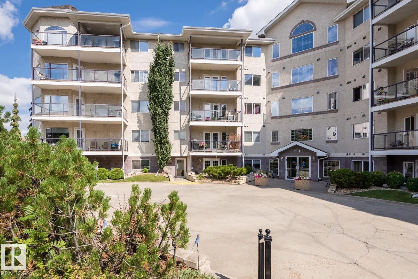 261 YOUVILLE Drive