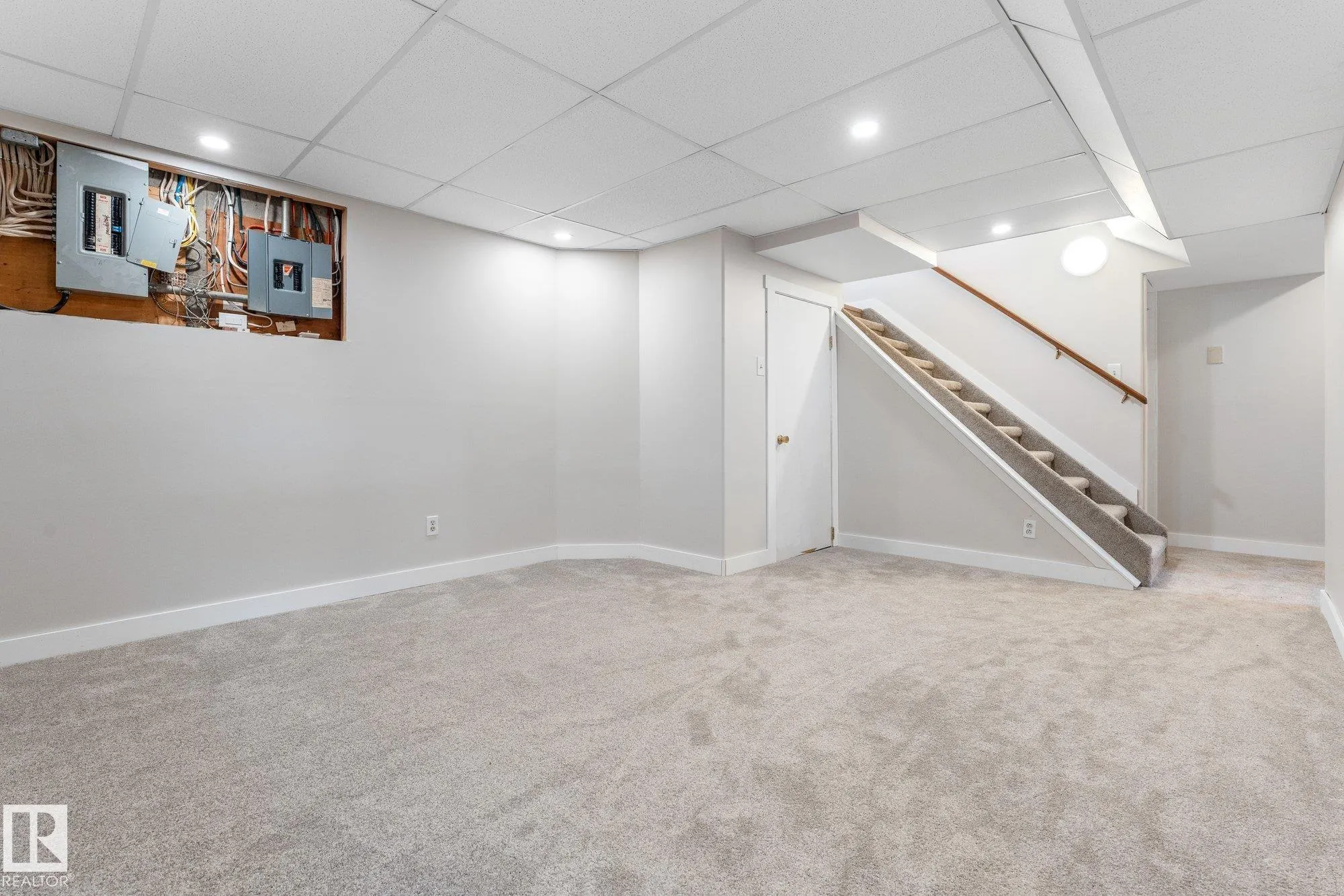 2324 HGHWAY 16