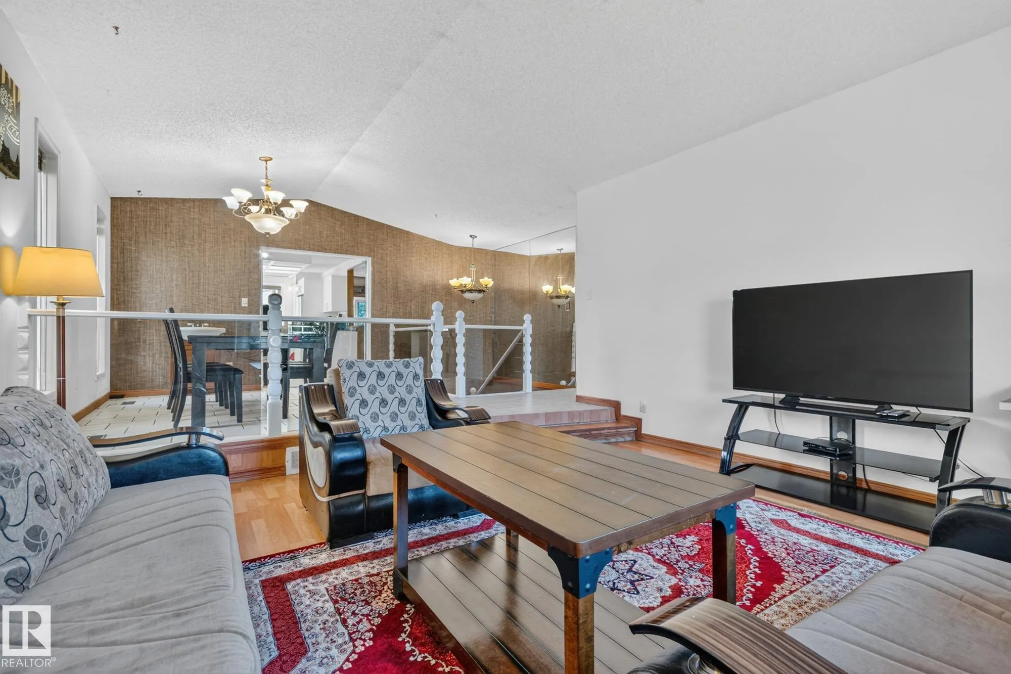 11 HOWSON Crescent