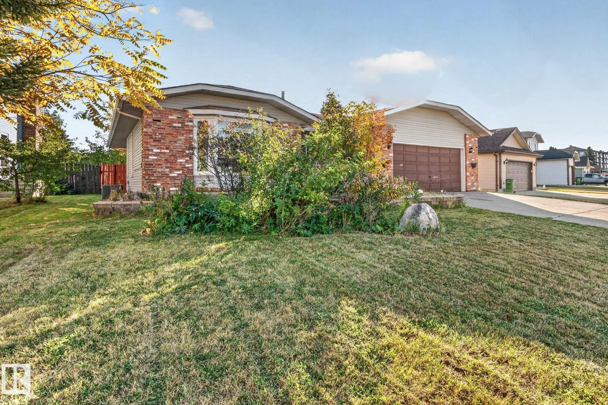 11 HOWSON Crescent