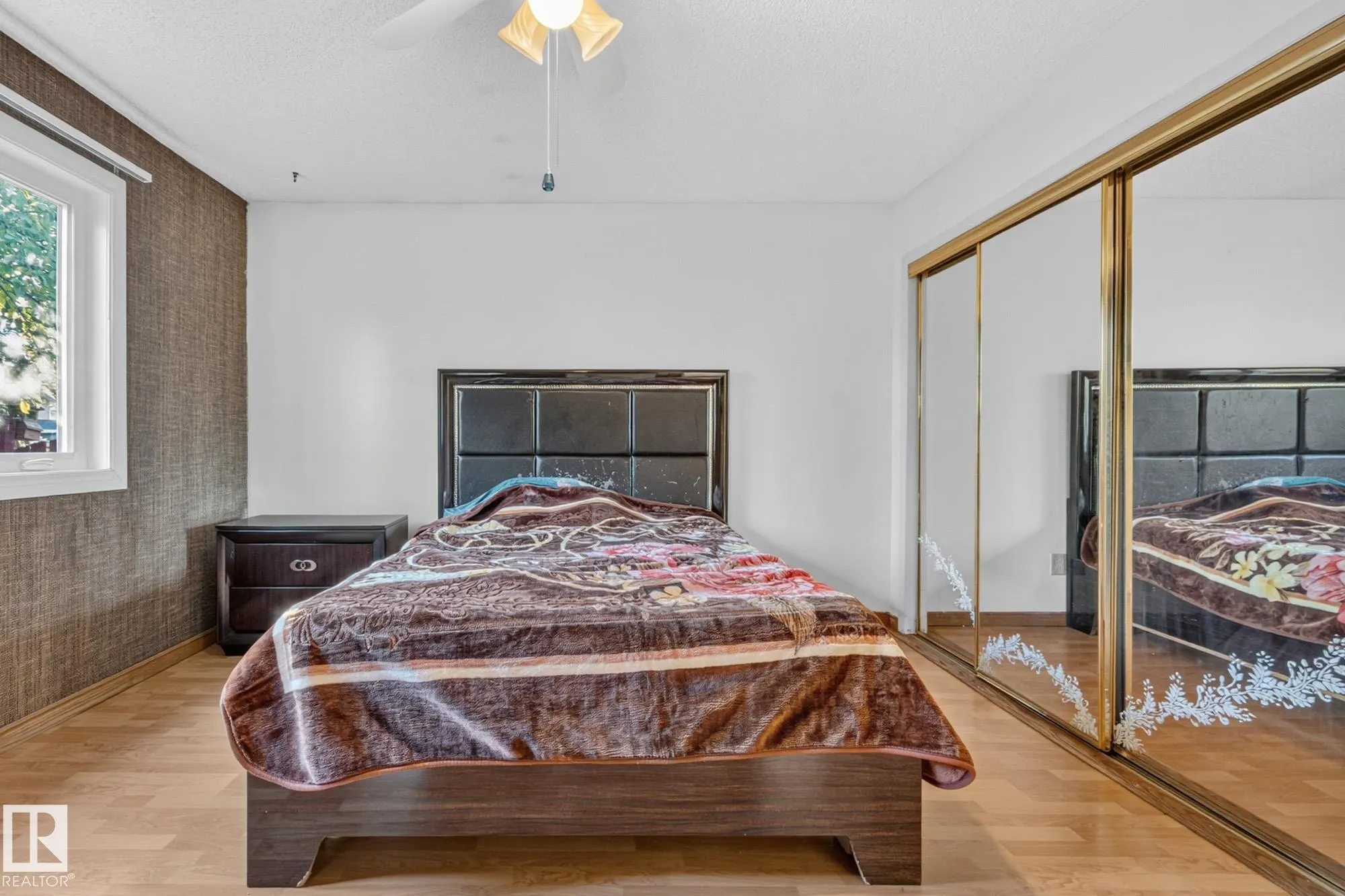 11 HOWSON Crescent