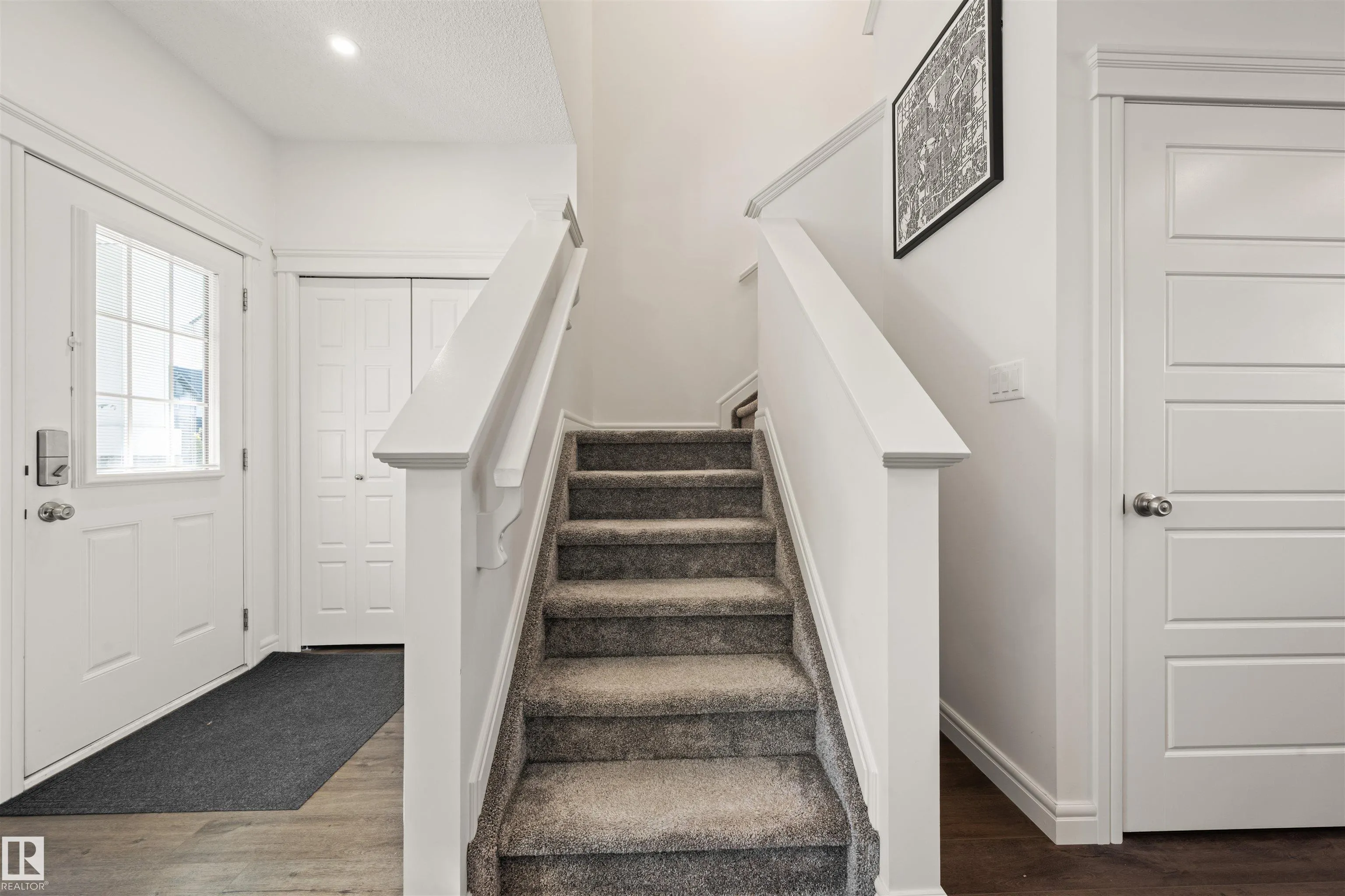222 DESROCHERS Boulevard