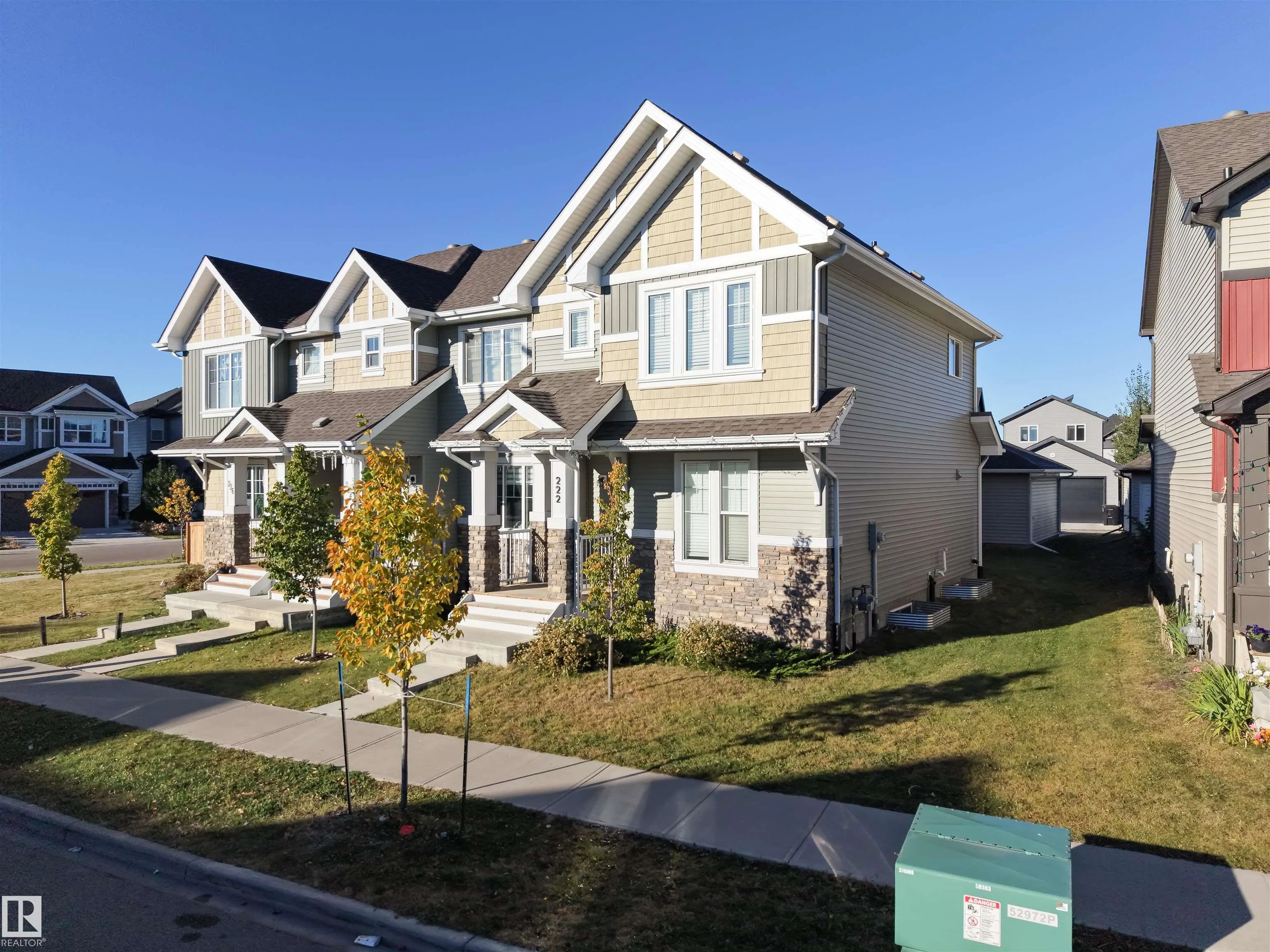 222 DESROCHERS Boulevard