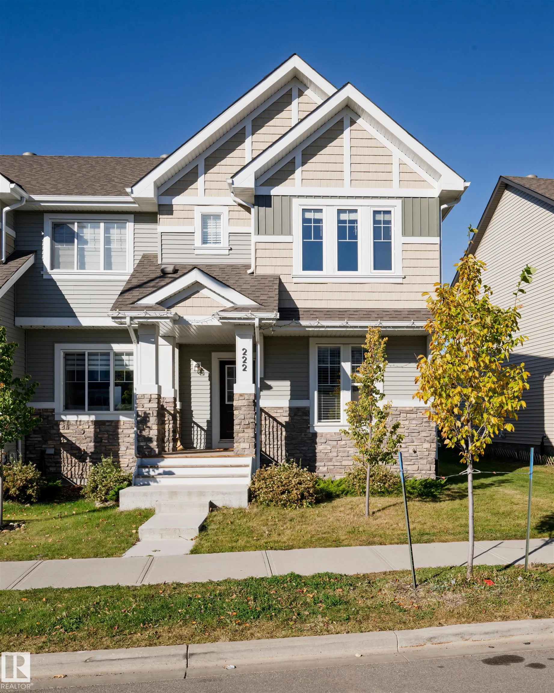 222 DESROCHERS Boulevard