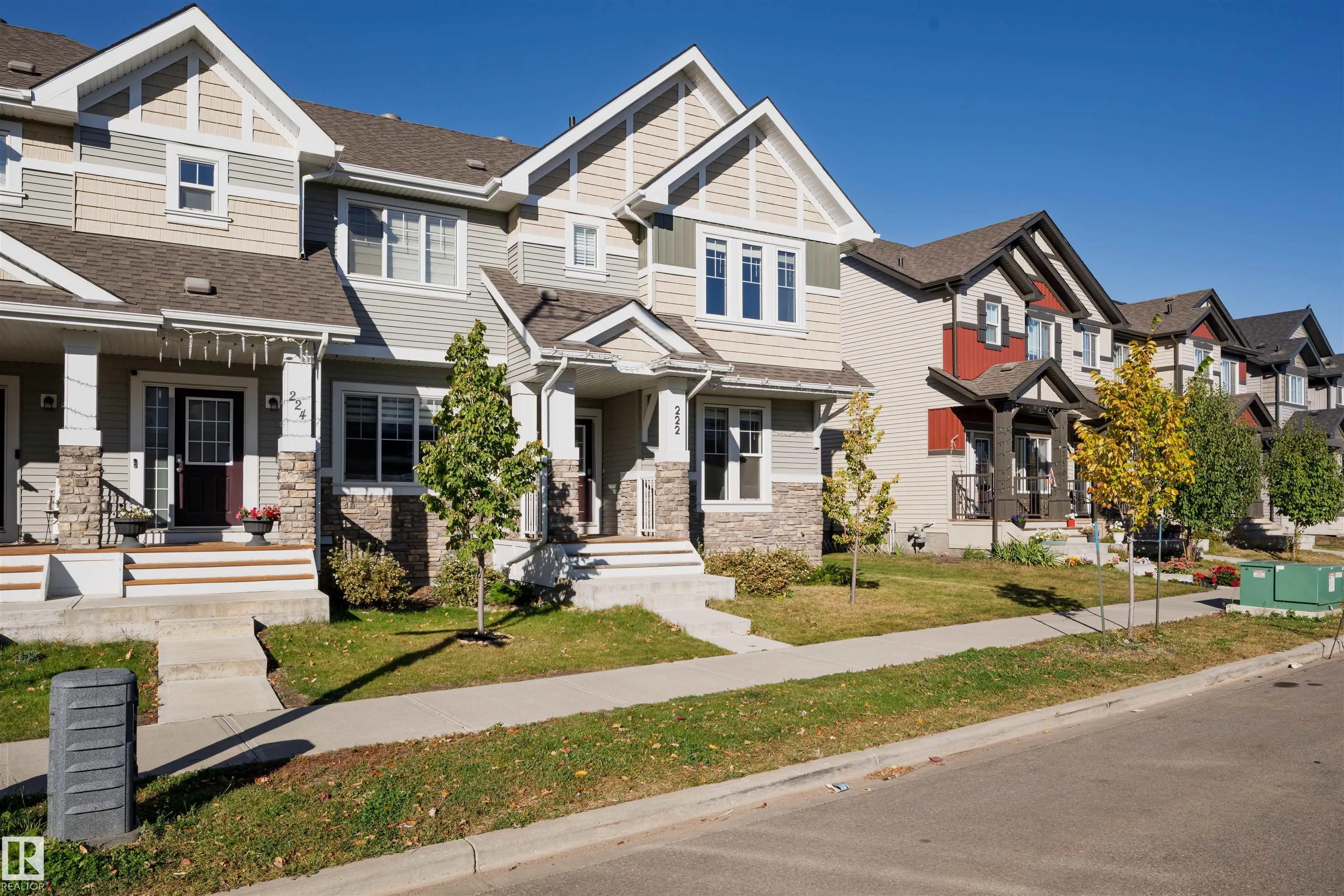222 DESROCHERS Boulevard