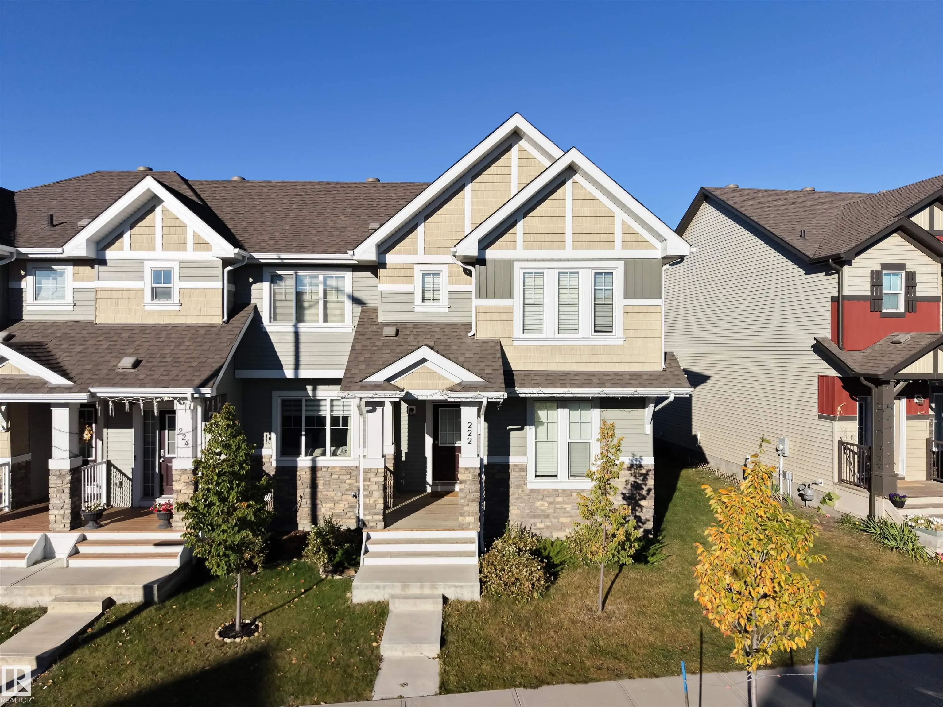 222 DESROCHERS Boulevard
