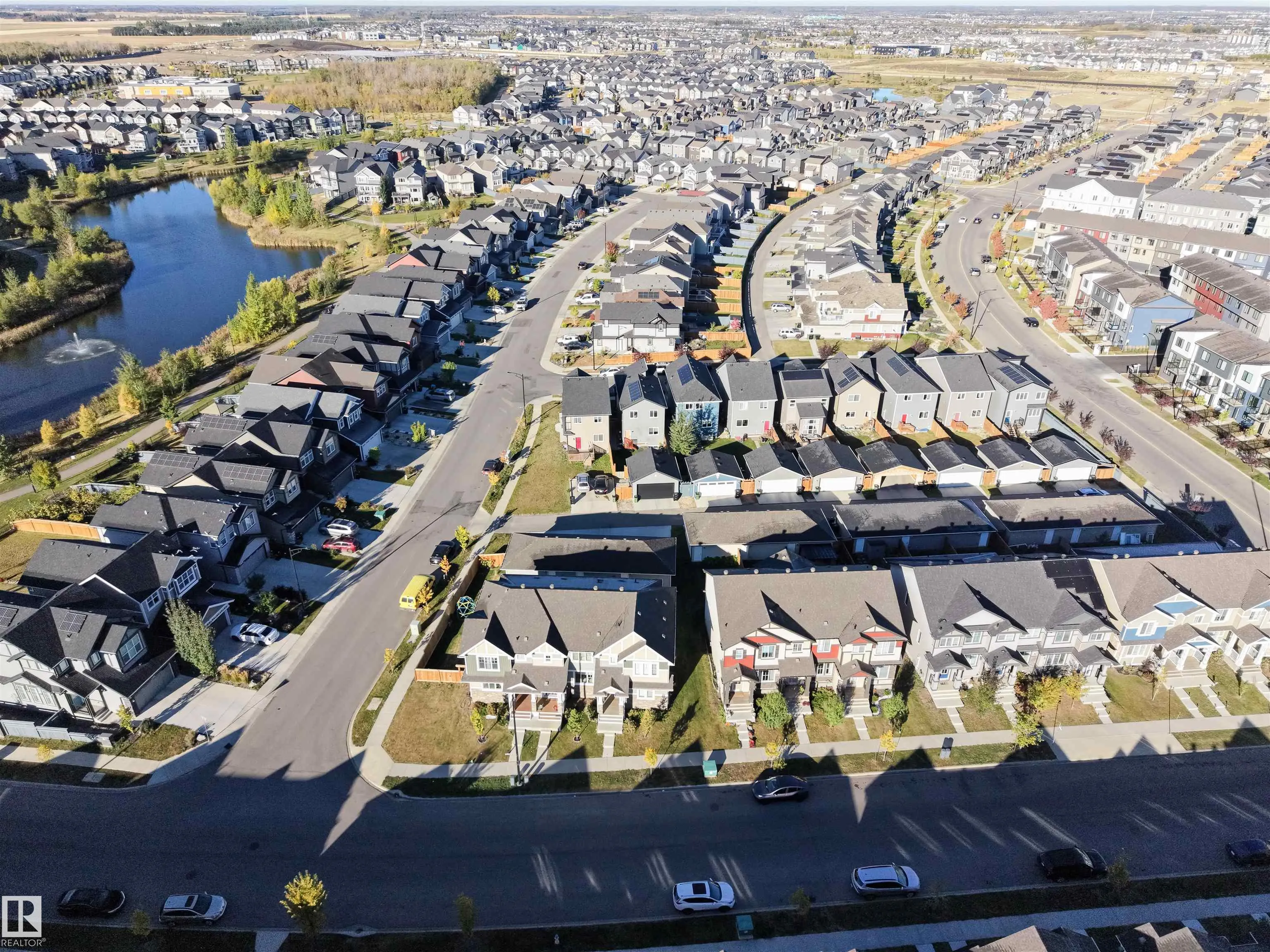 222 DESROCHERS Boulevard