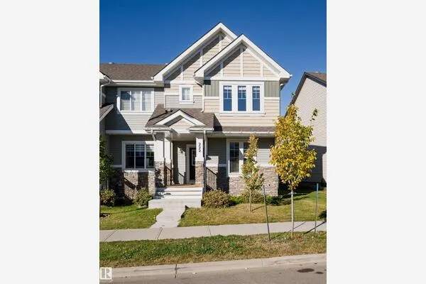 222 DESROCHERS Boulevard