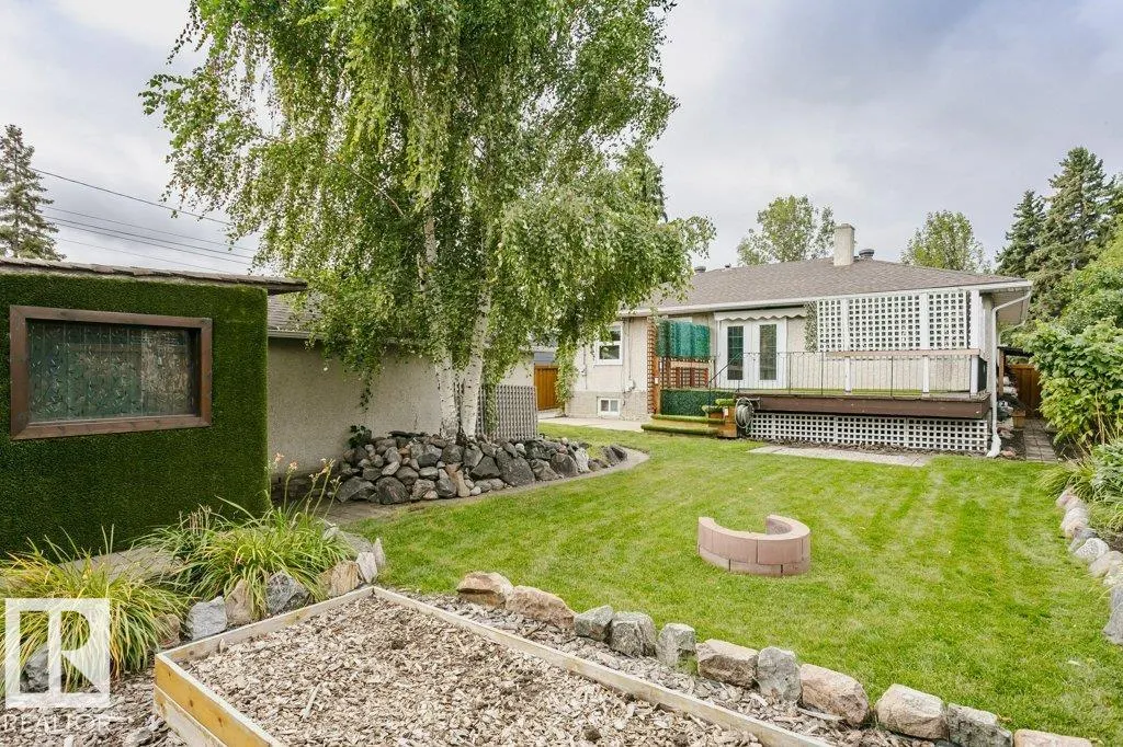 12255 DOVERCOURT Crescent