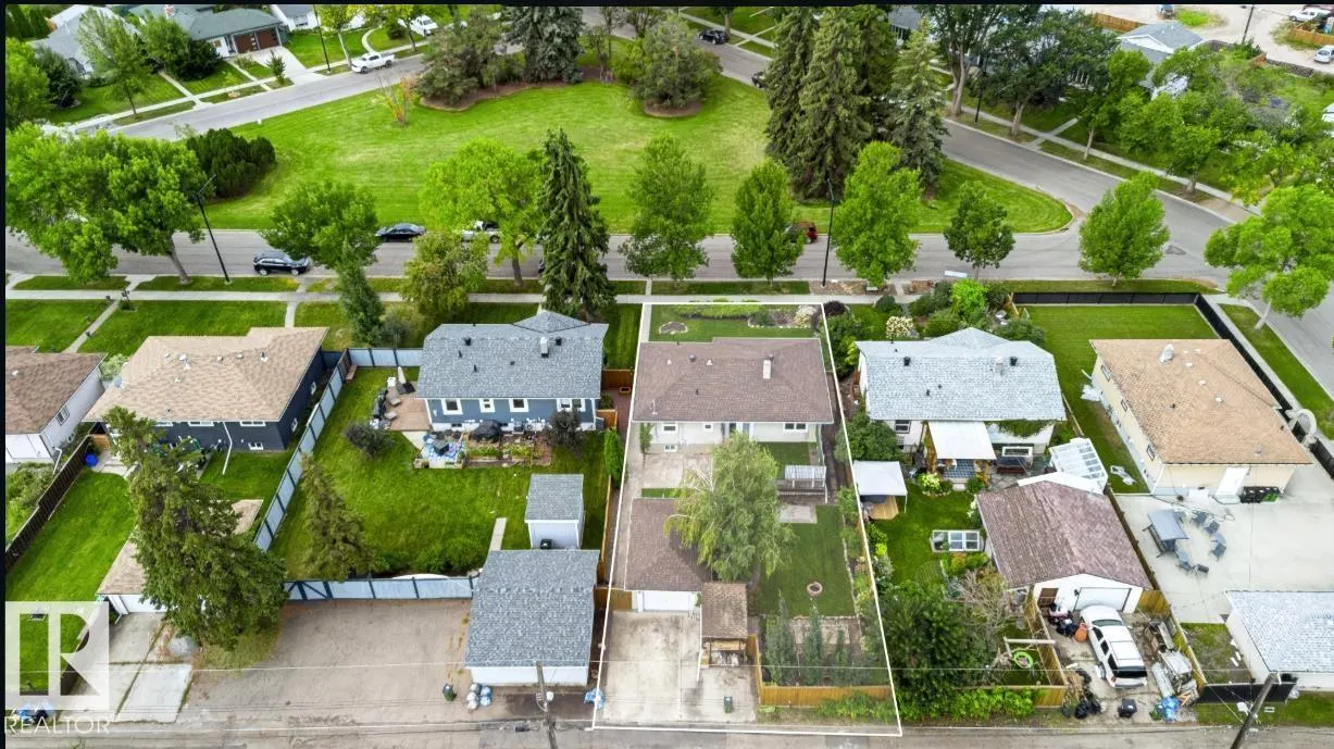 12255 DOVERCOURT Crescent