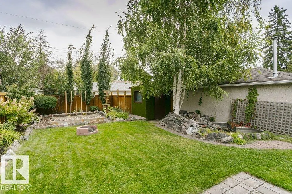 12255 DOVERCOURT Crescent