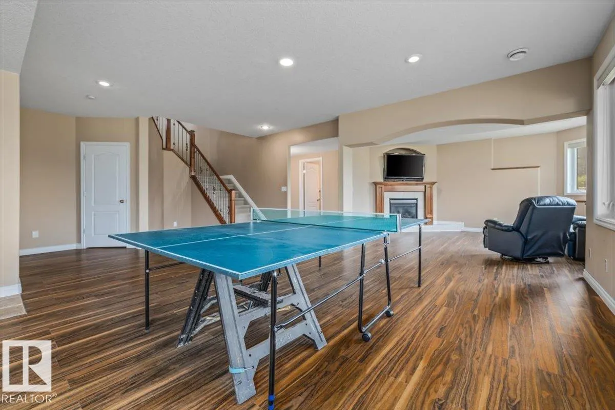 215 WESTERRA Point(e)