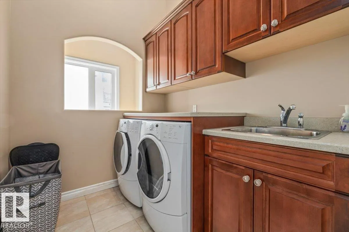 215 WESTERRA Point(e)