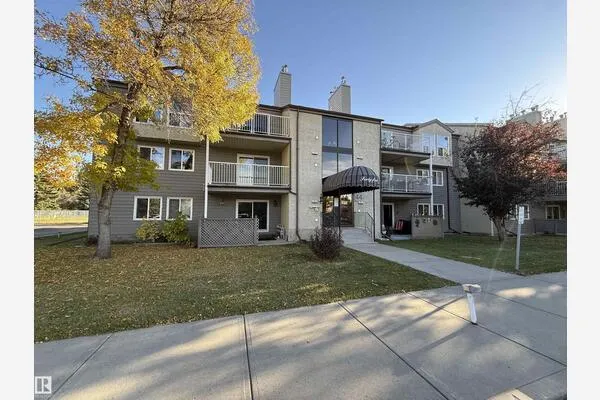 44 ALPINE Place