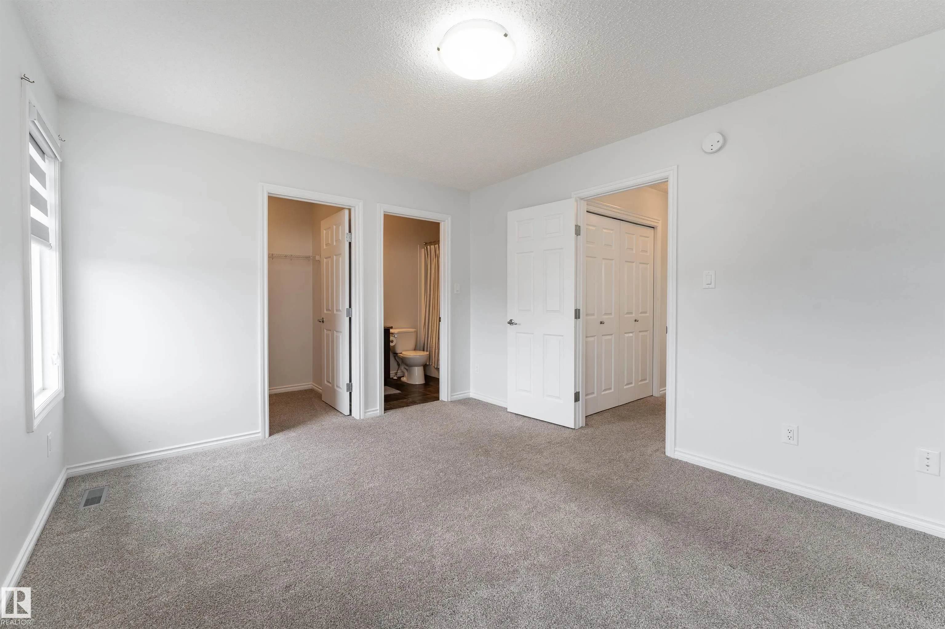 2416 WONNACOTT Court