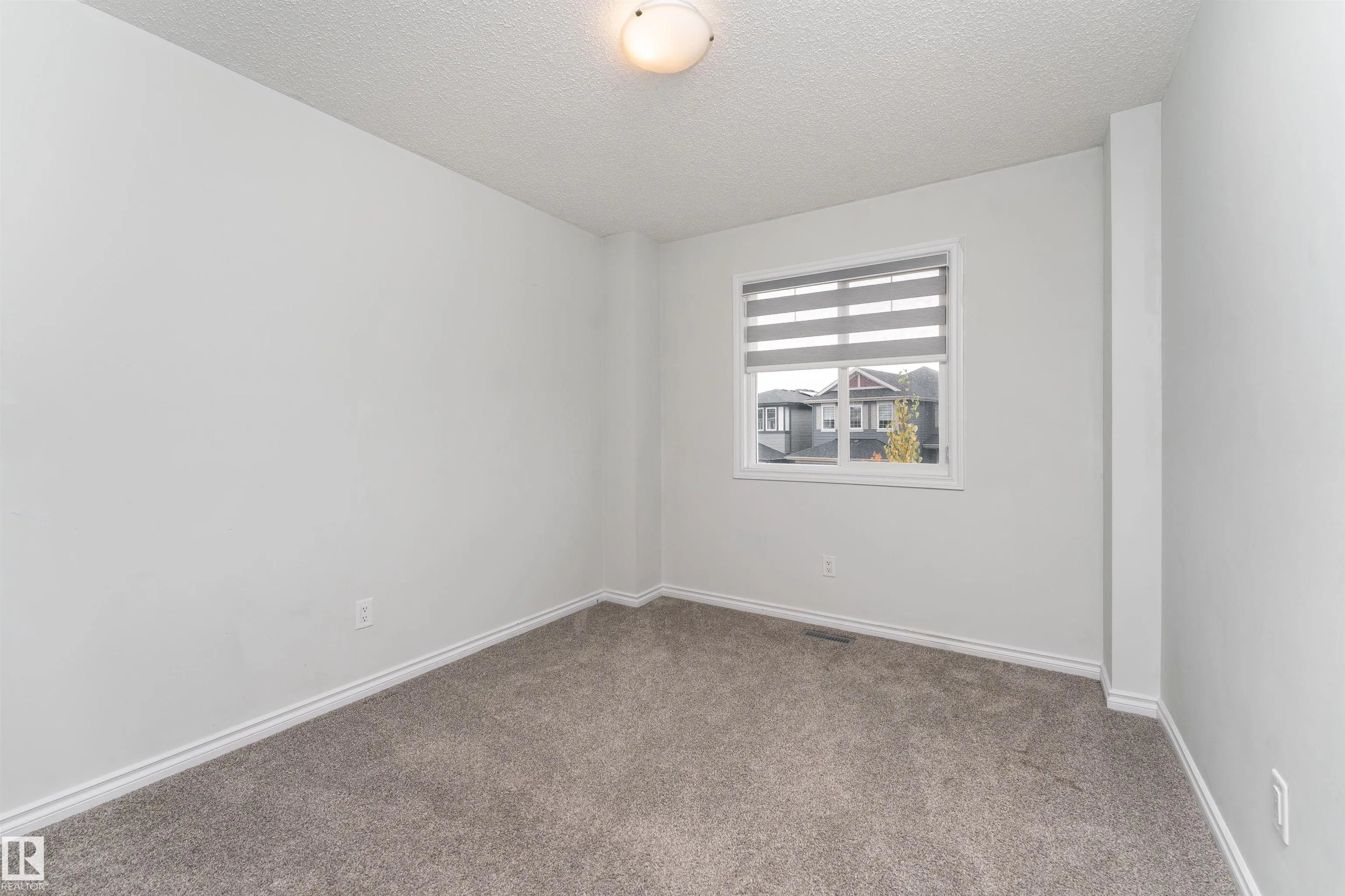 2416 WONNACOTT Court