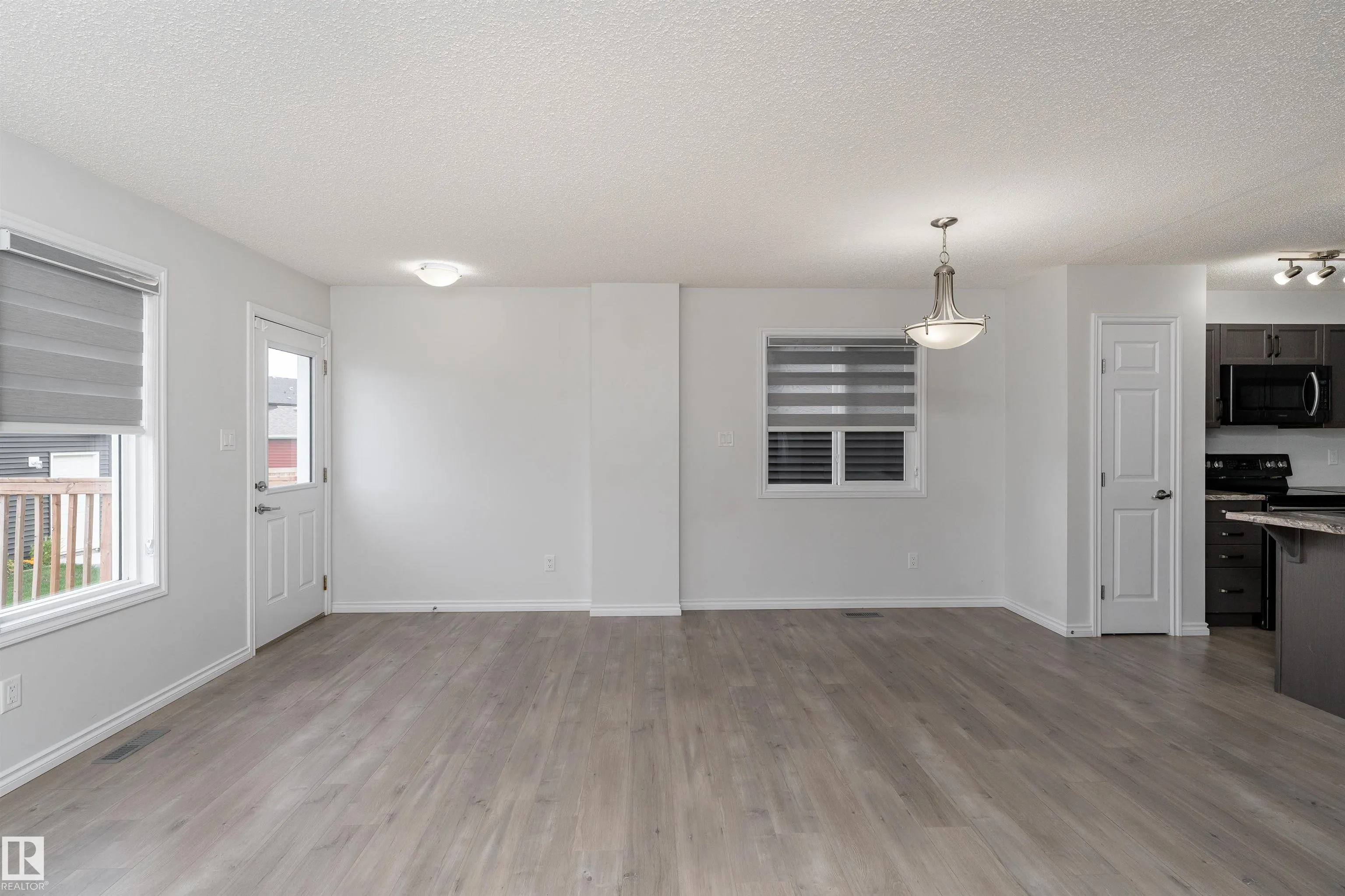 2416 WONNACOTT Court