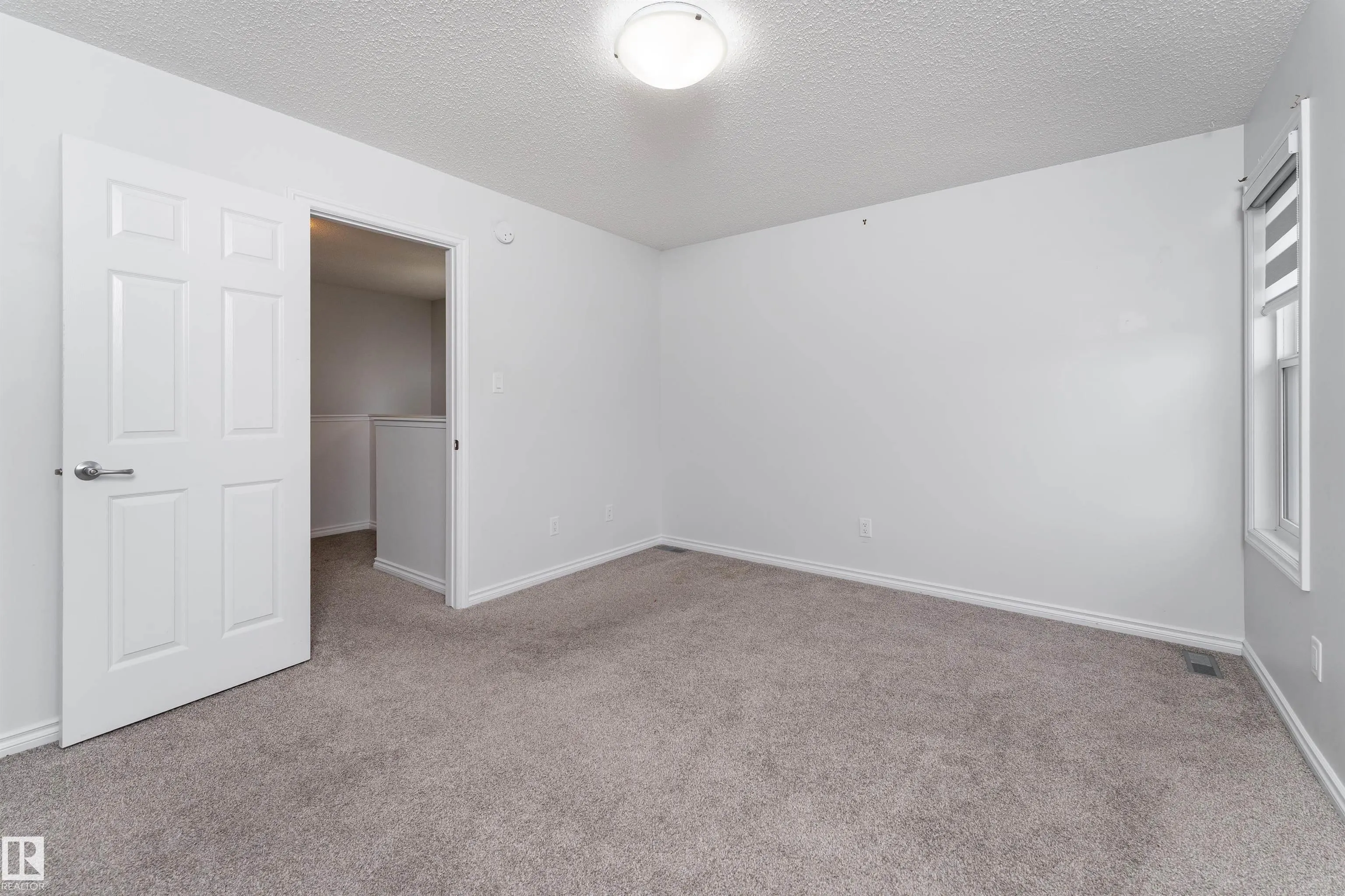 2416 WONNACOTT Court