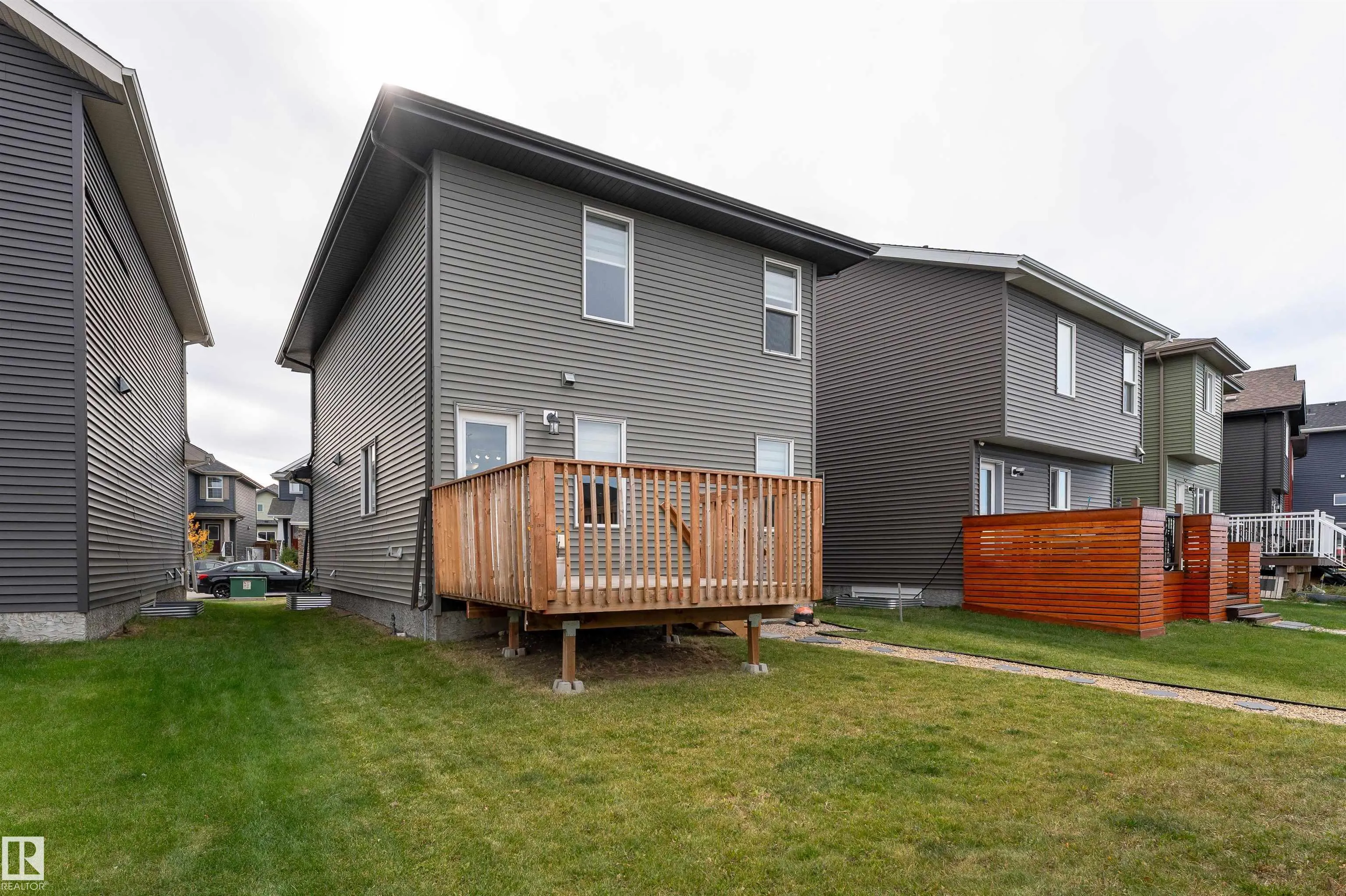 2416 WONNACOTT Court
