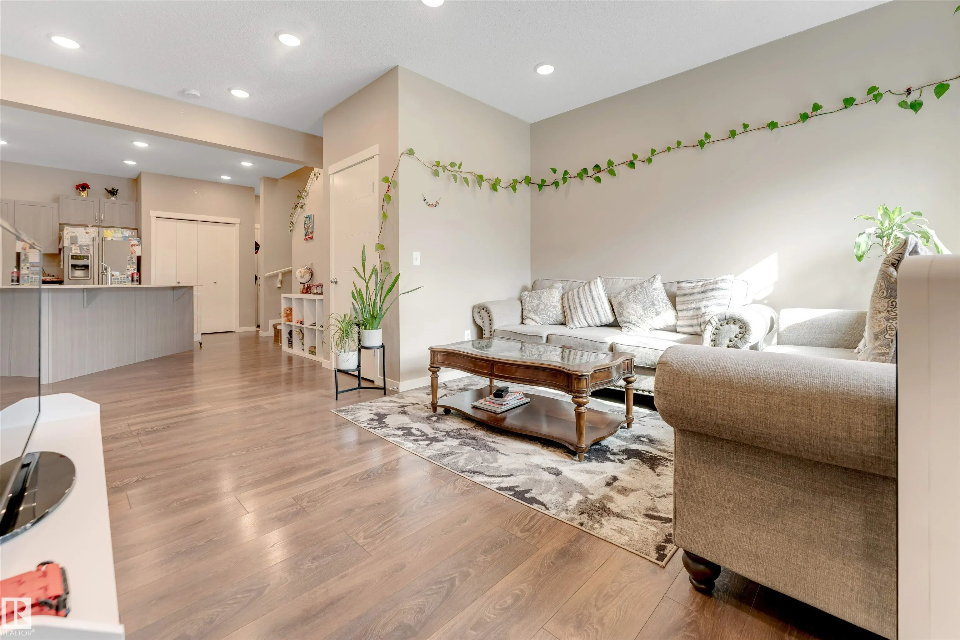 1410 26 Avenue