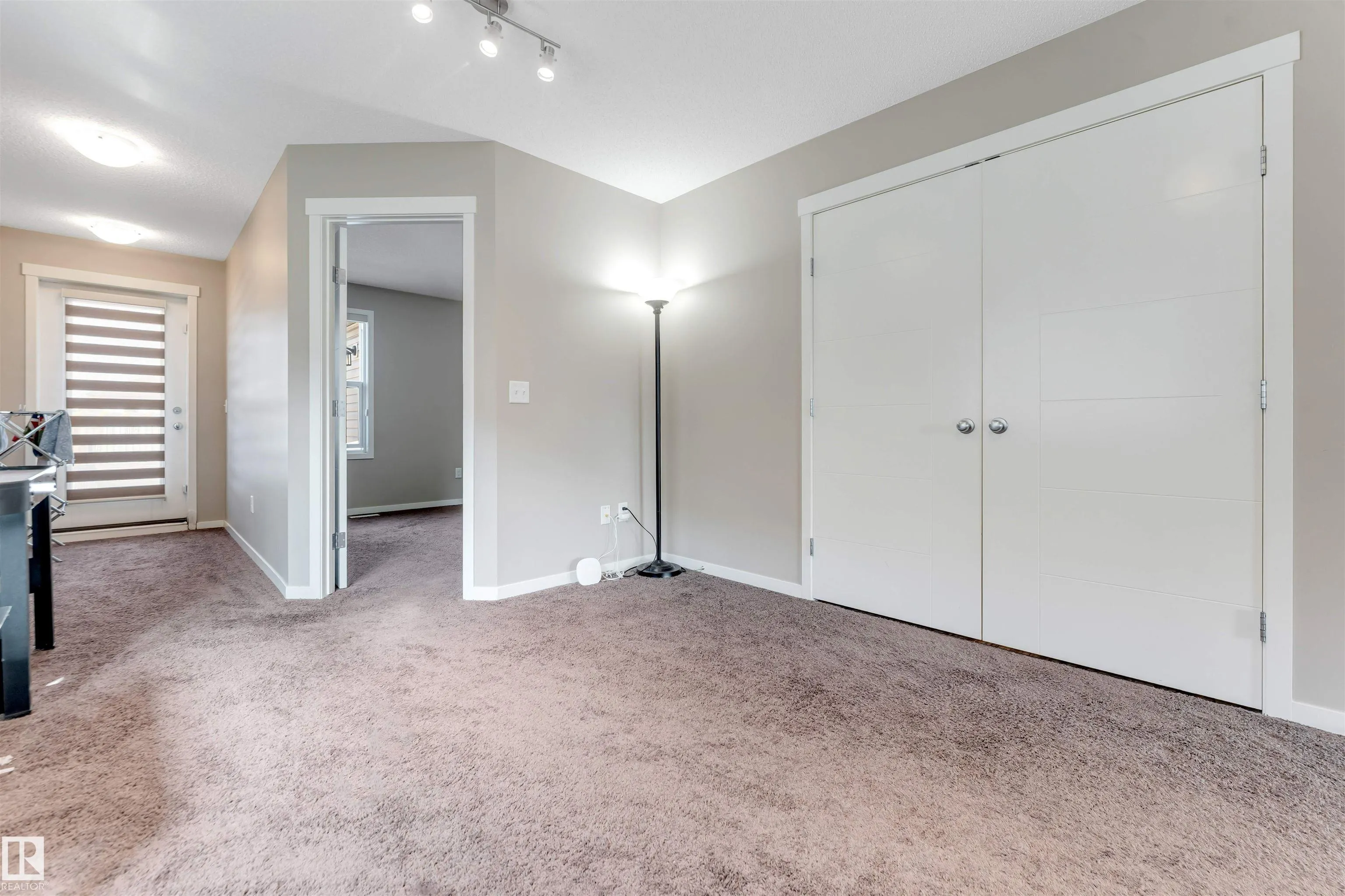 1410 26 Avenue