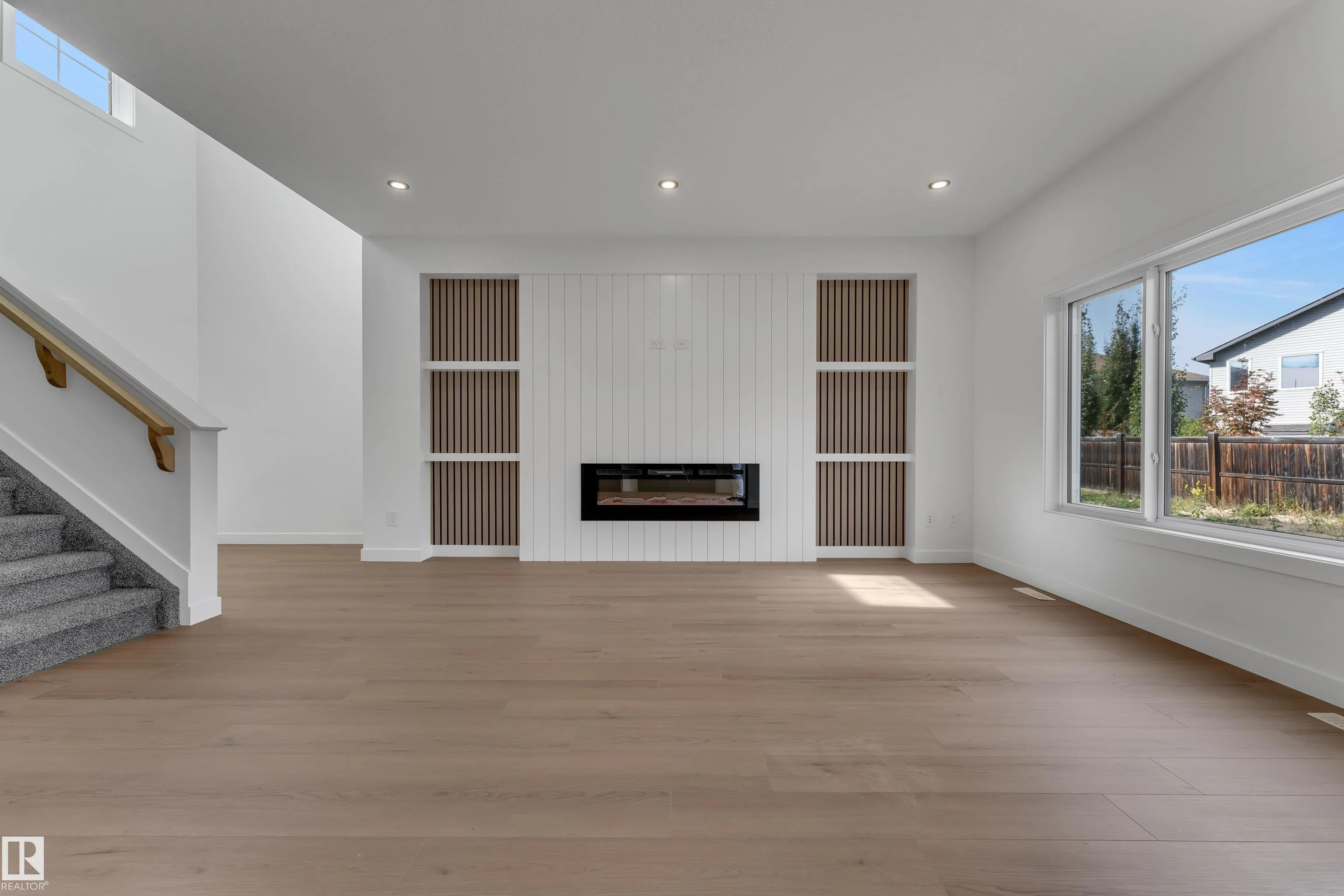58 SILVERSTONE Drive
