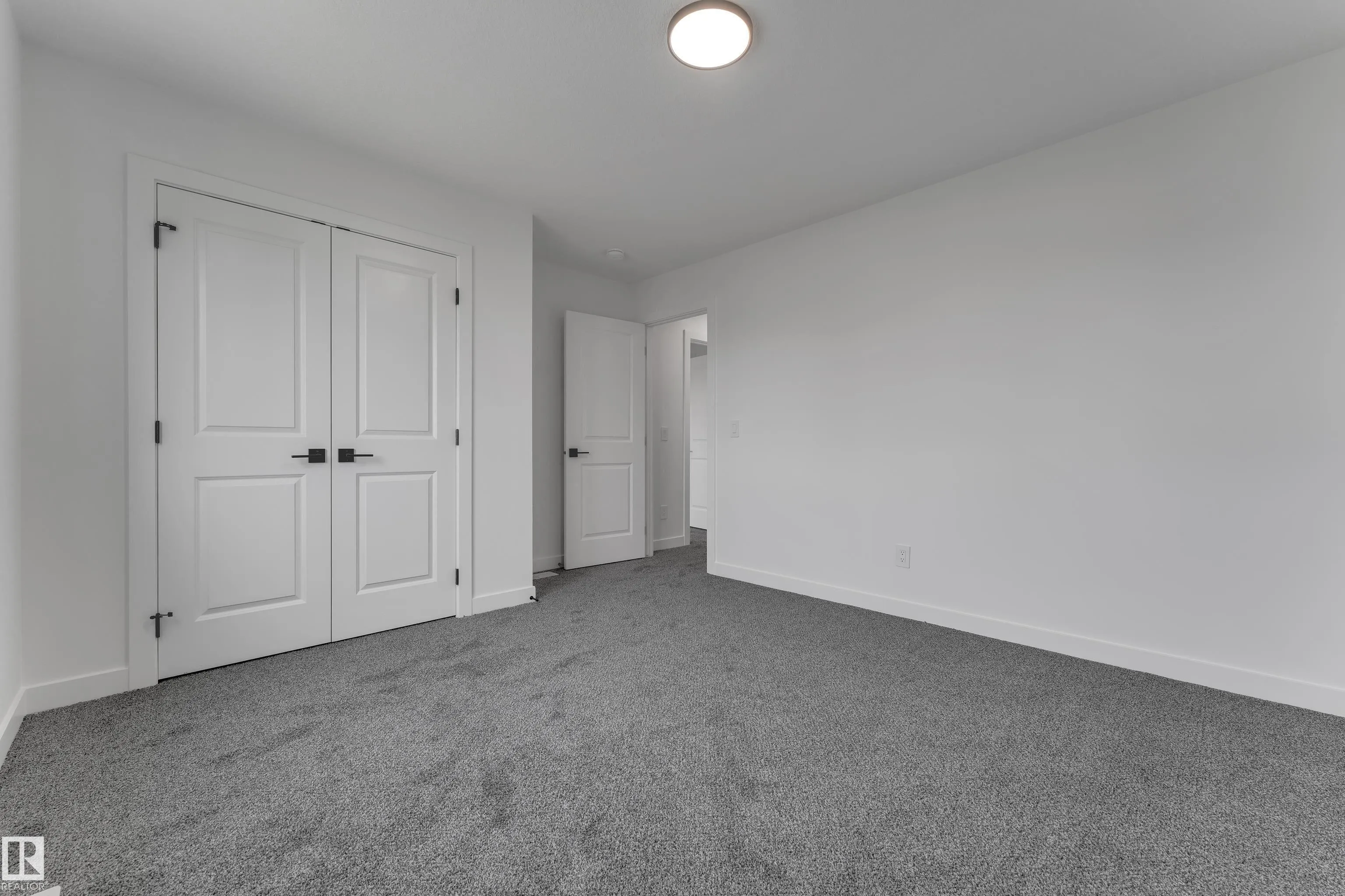 58 SILVERSTONE Drive