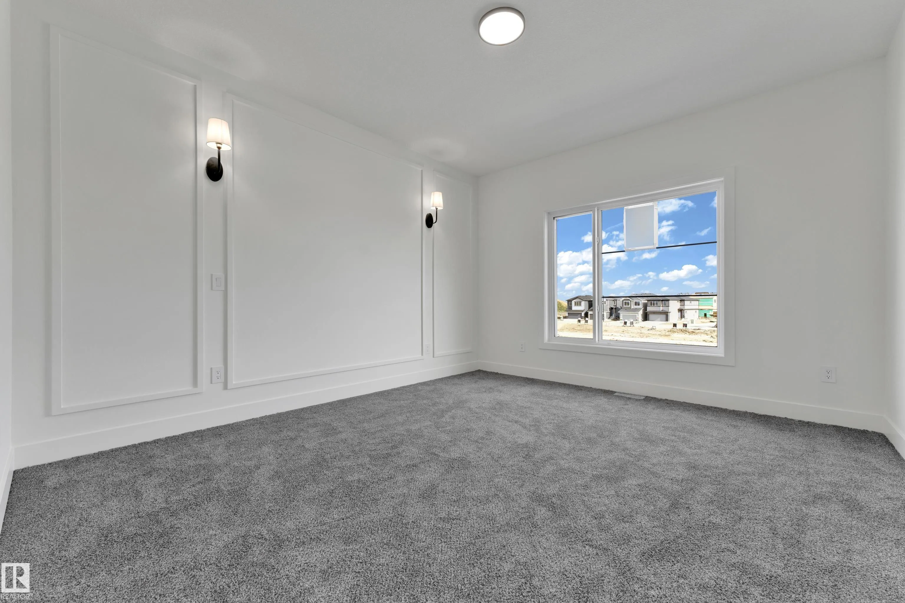 261 Linden Loop